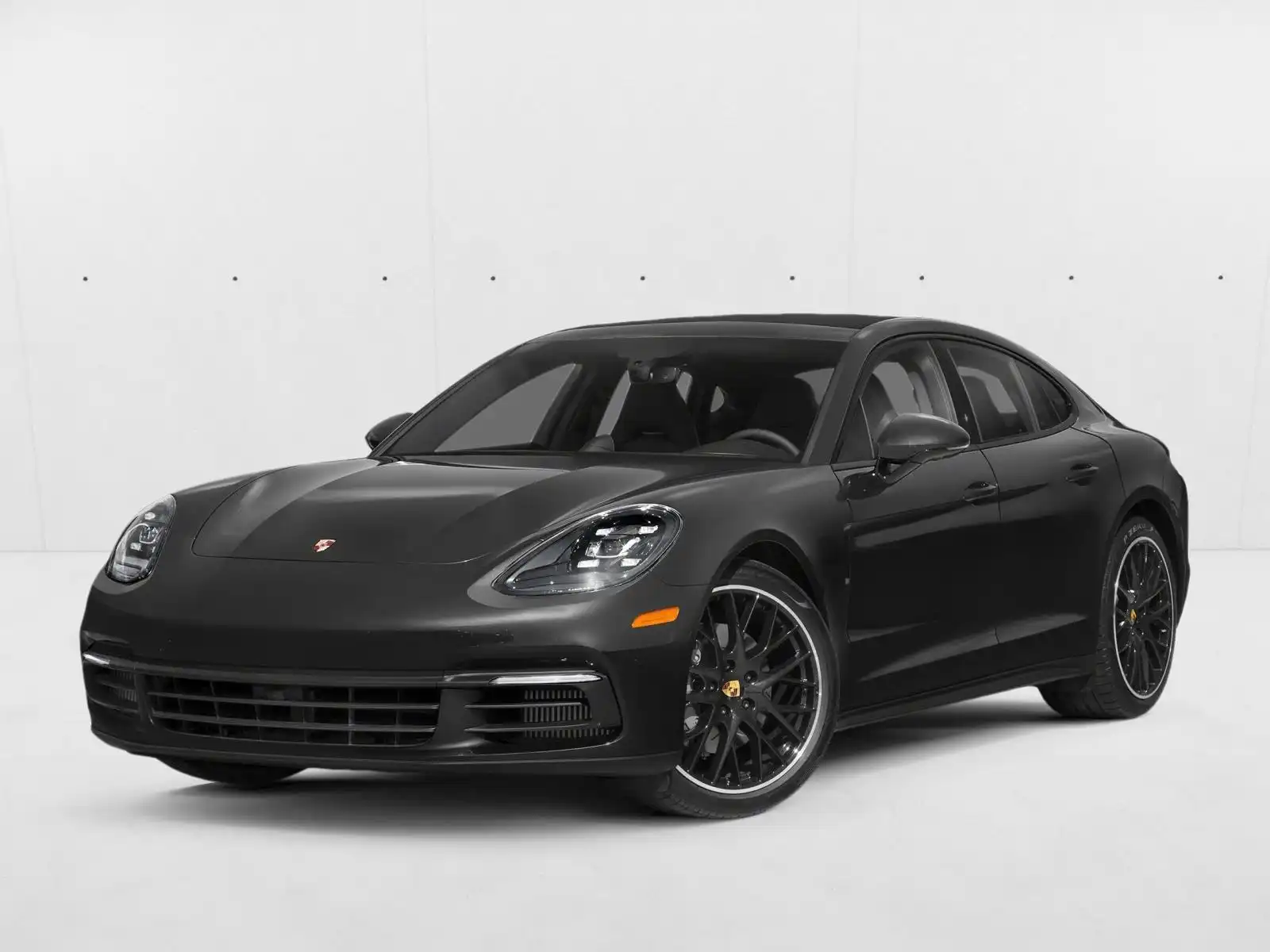 2018 Porsche Panamera 4S's photo