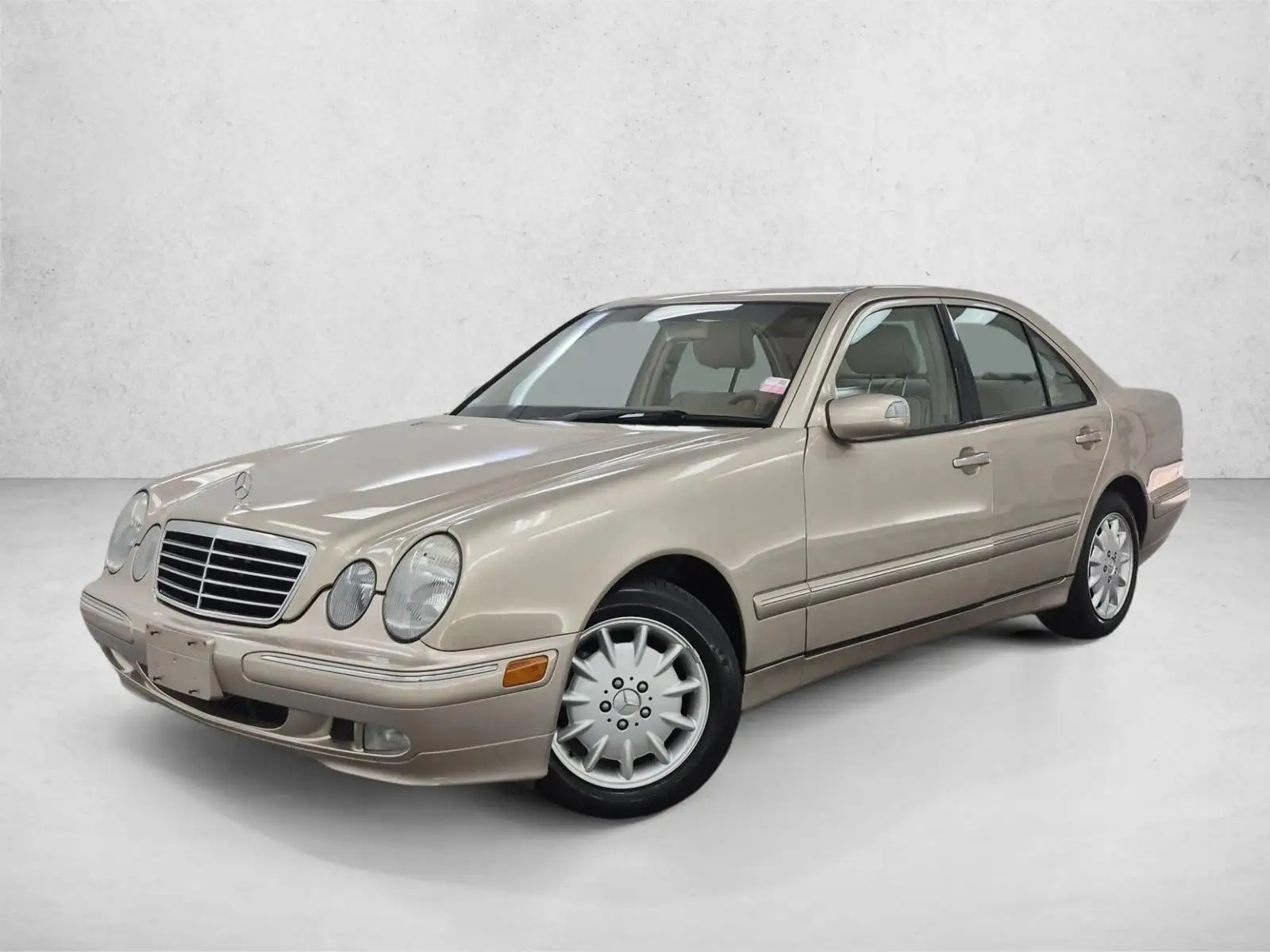 2001 Mercedes-Benz E-Class E320 photo 1