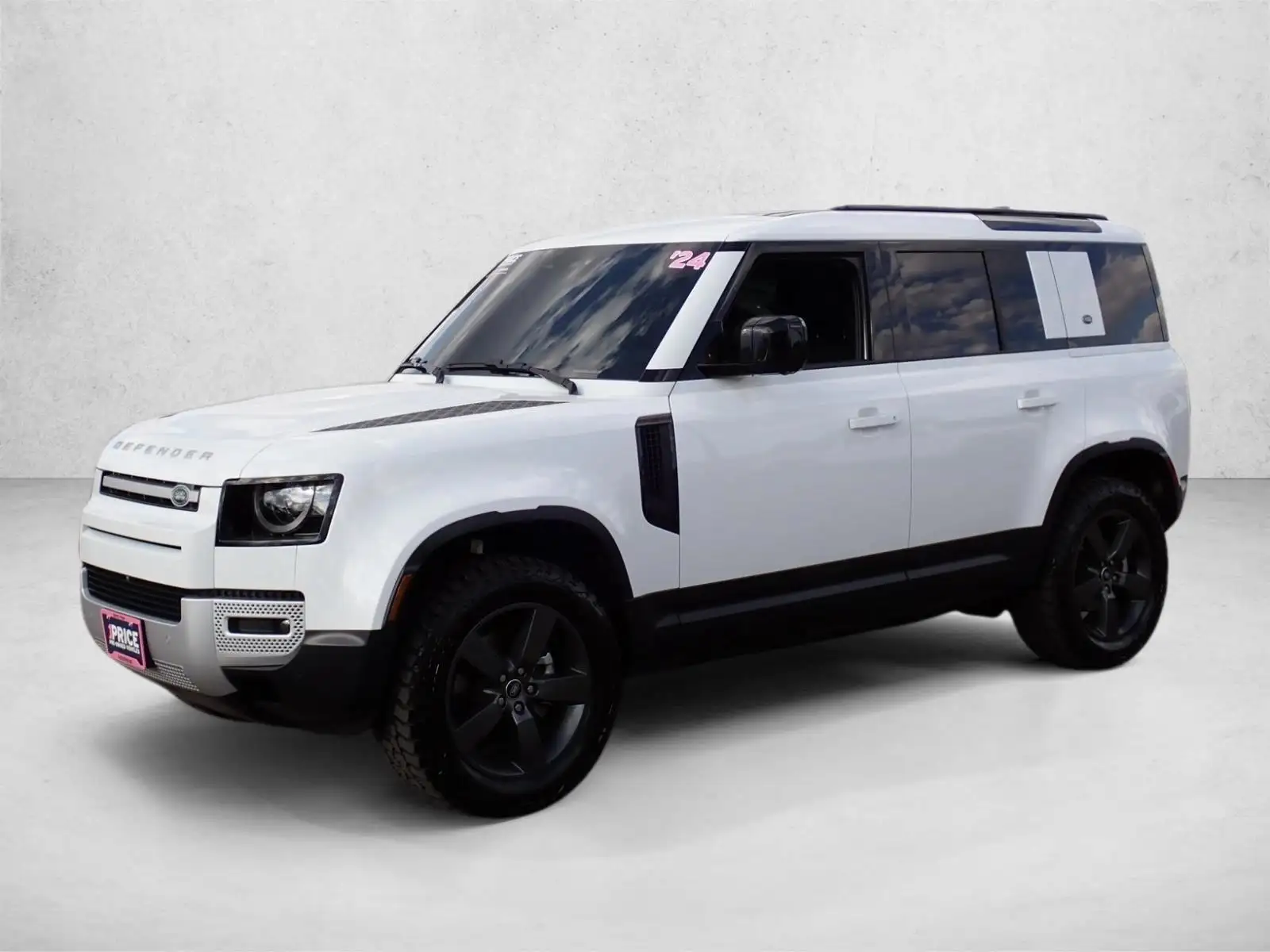 2024 Land Rover Defender 110 S P300's photo
