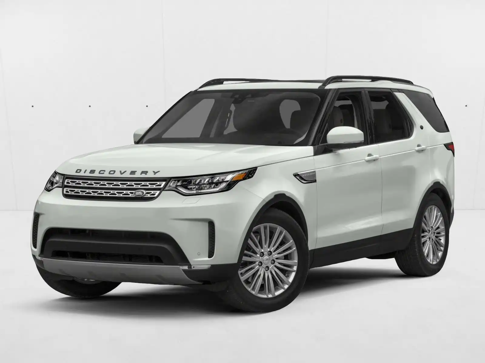 2020 Land Rover Discovery Landmark Edition SC V6's photo