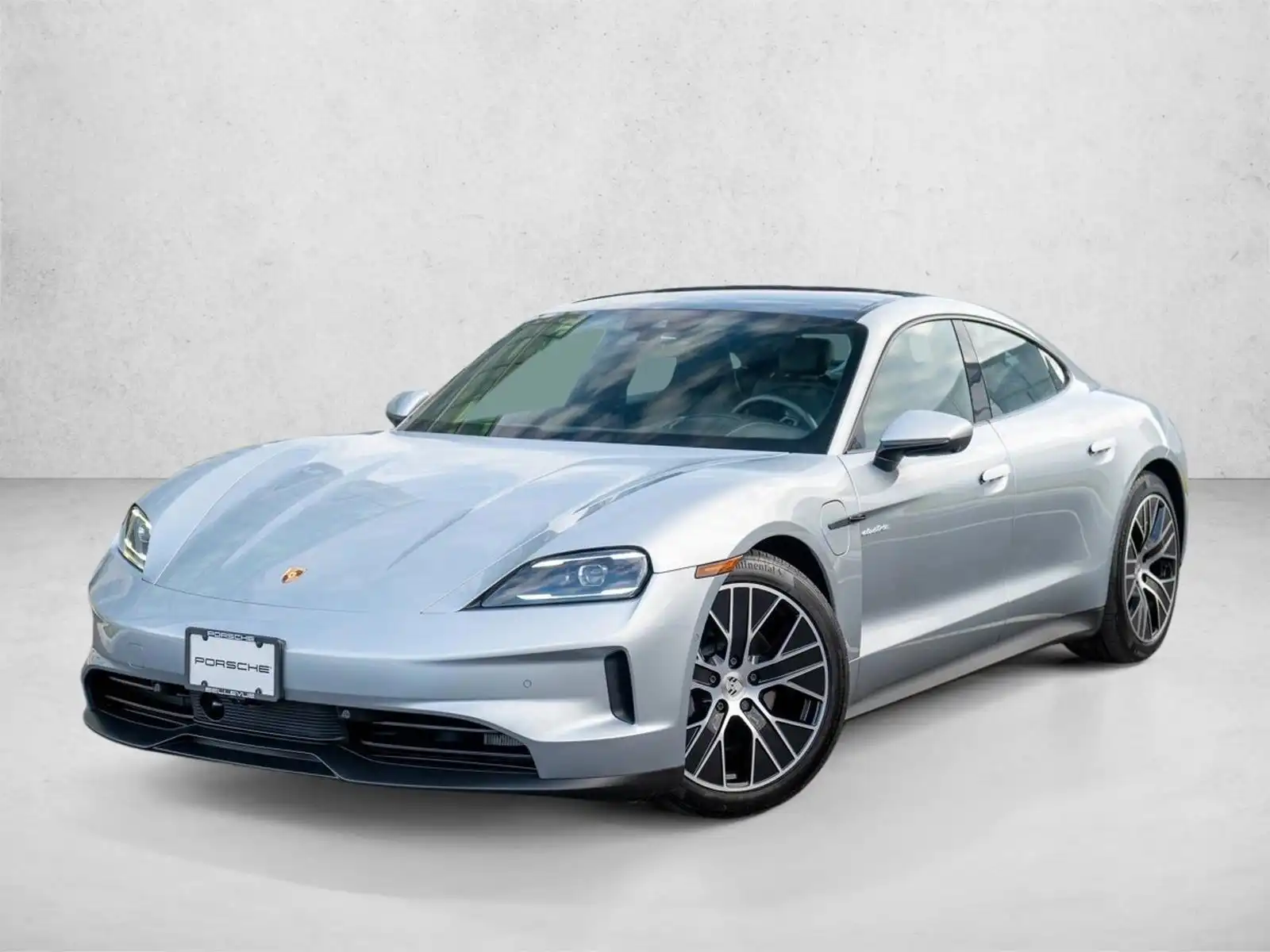 2025 Porsche Taycan Base's photo