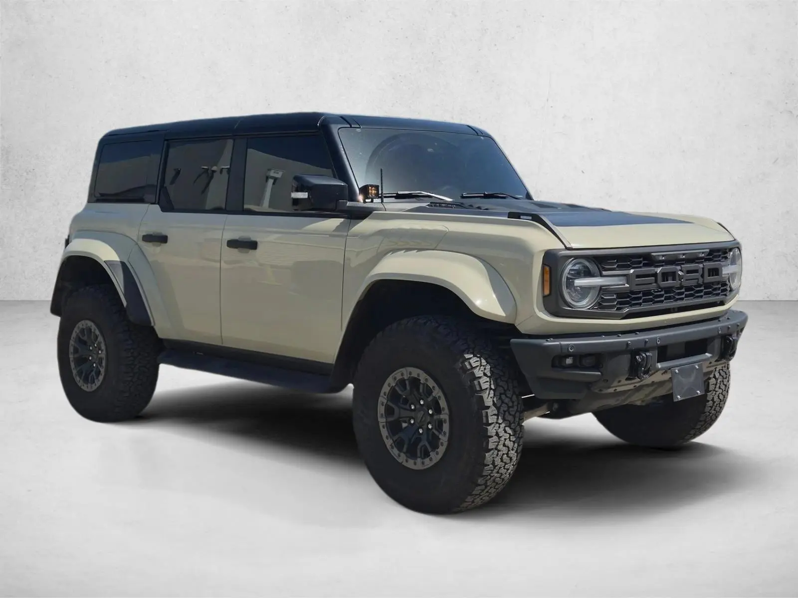 2025 Ford Bronco Raptor 4WD photo 3
