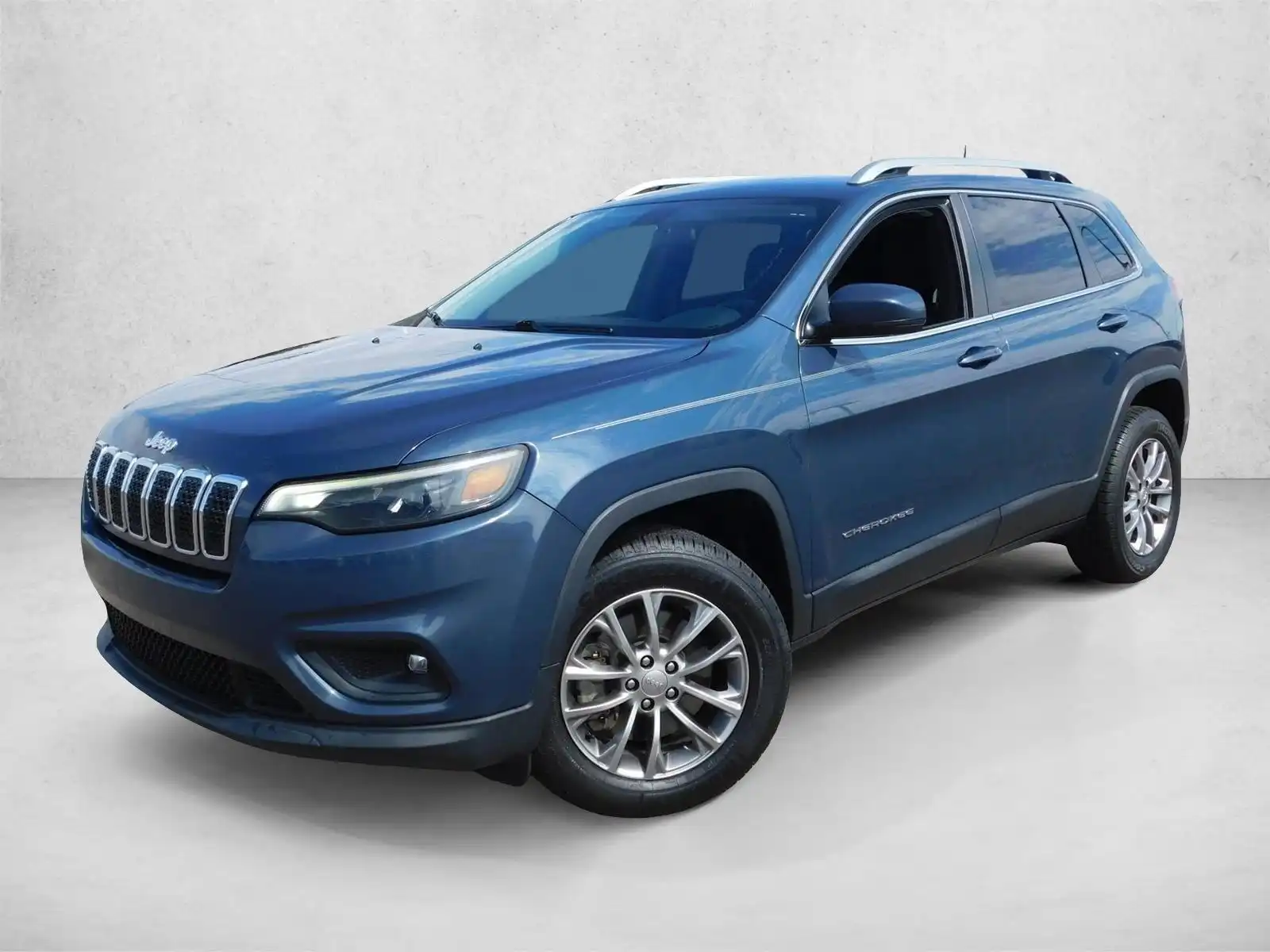 2020 Jeep Cherokee Latitude Plus 4X4's photo