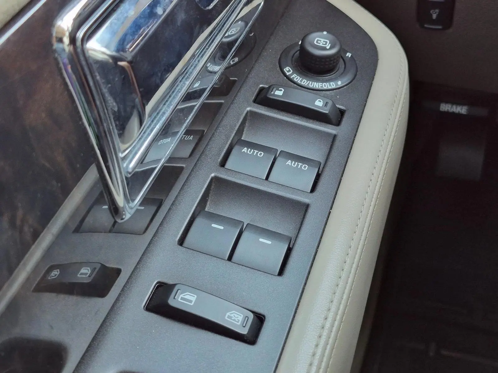 2017 Lincoln Navigator Select photo 4