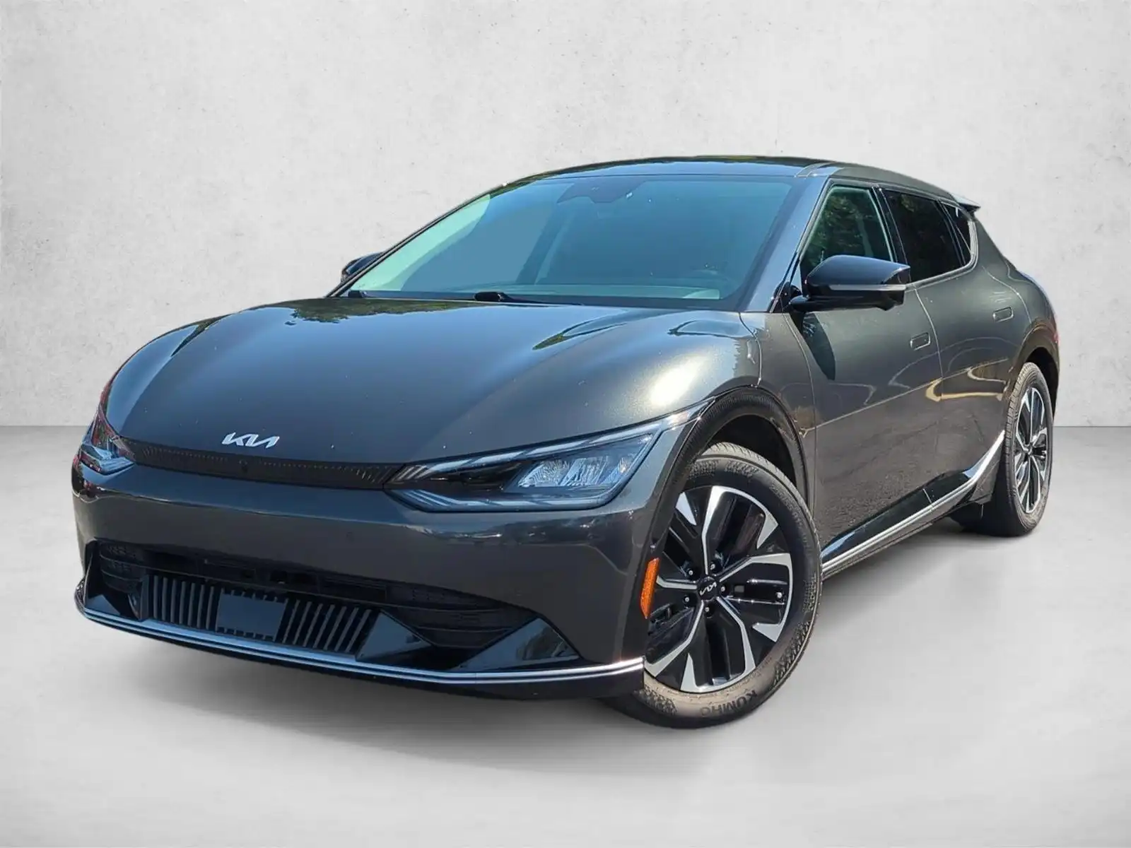 2023 Kia EV6 Wind's photo