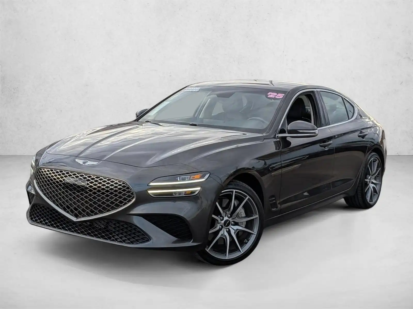 2025 Genesis G70 2.5T Standard's photo