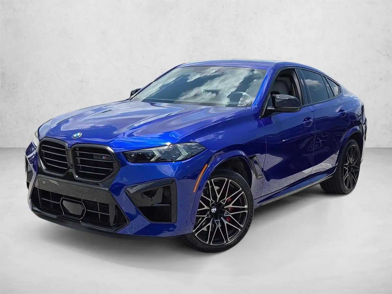 2025 BMW X6 M Competition's photo