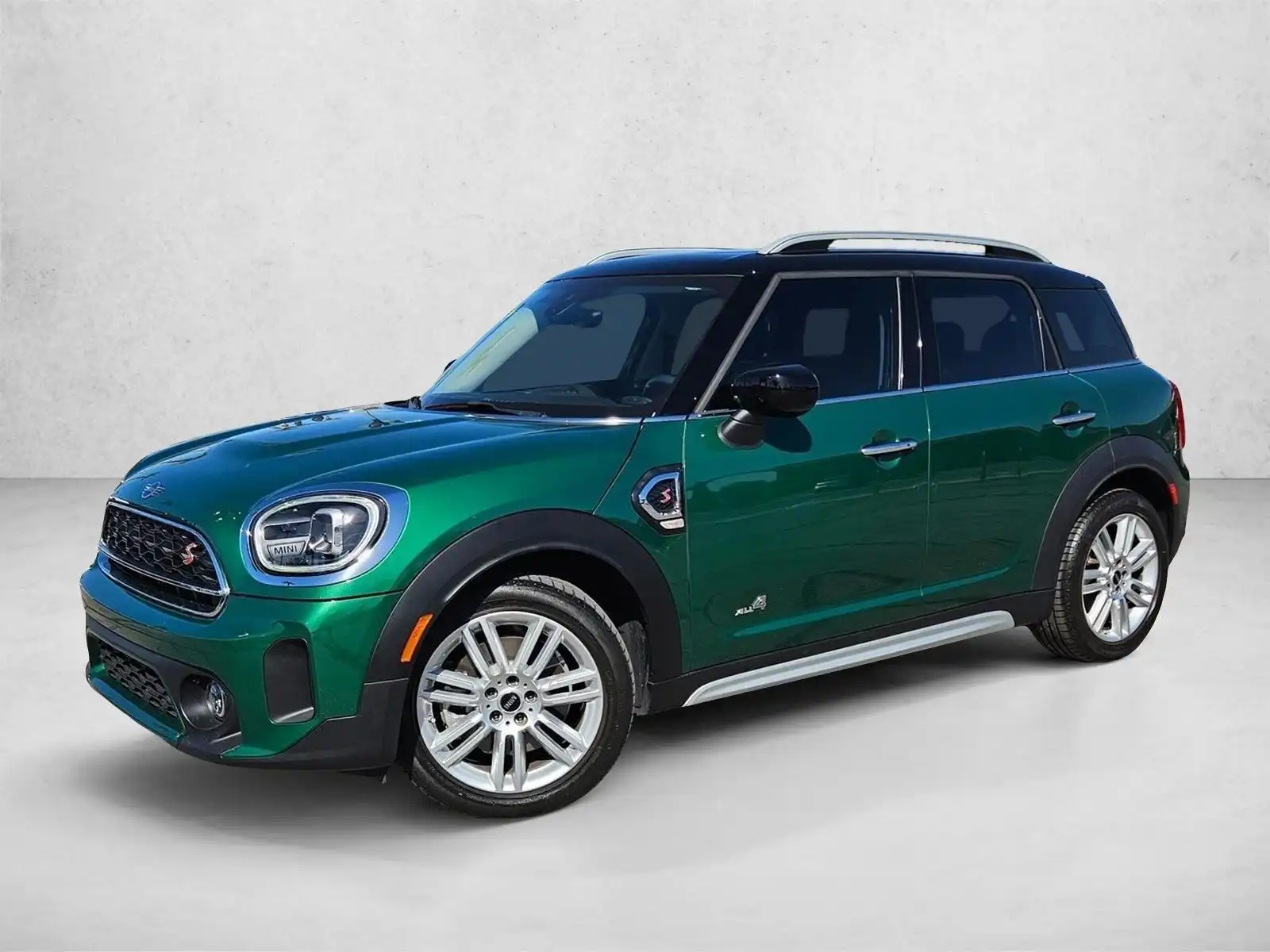 2024 MINI Countryman Cooper S ALL4's photo