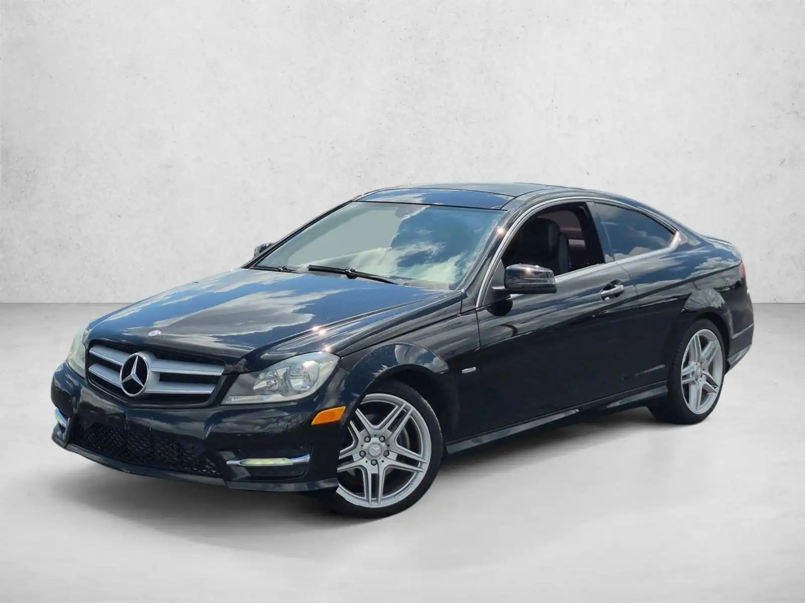 2012 Mercedes-Benz C-Class C250 Sport's photo
