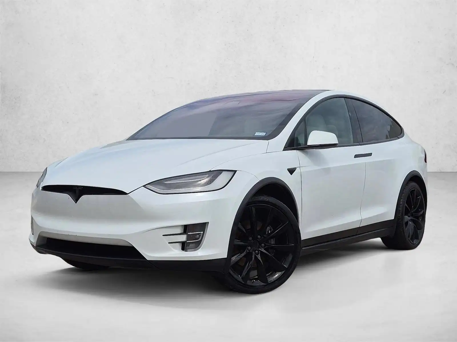 2020 Tesla Model X Long Range Plus's photo