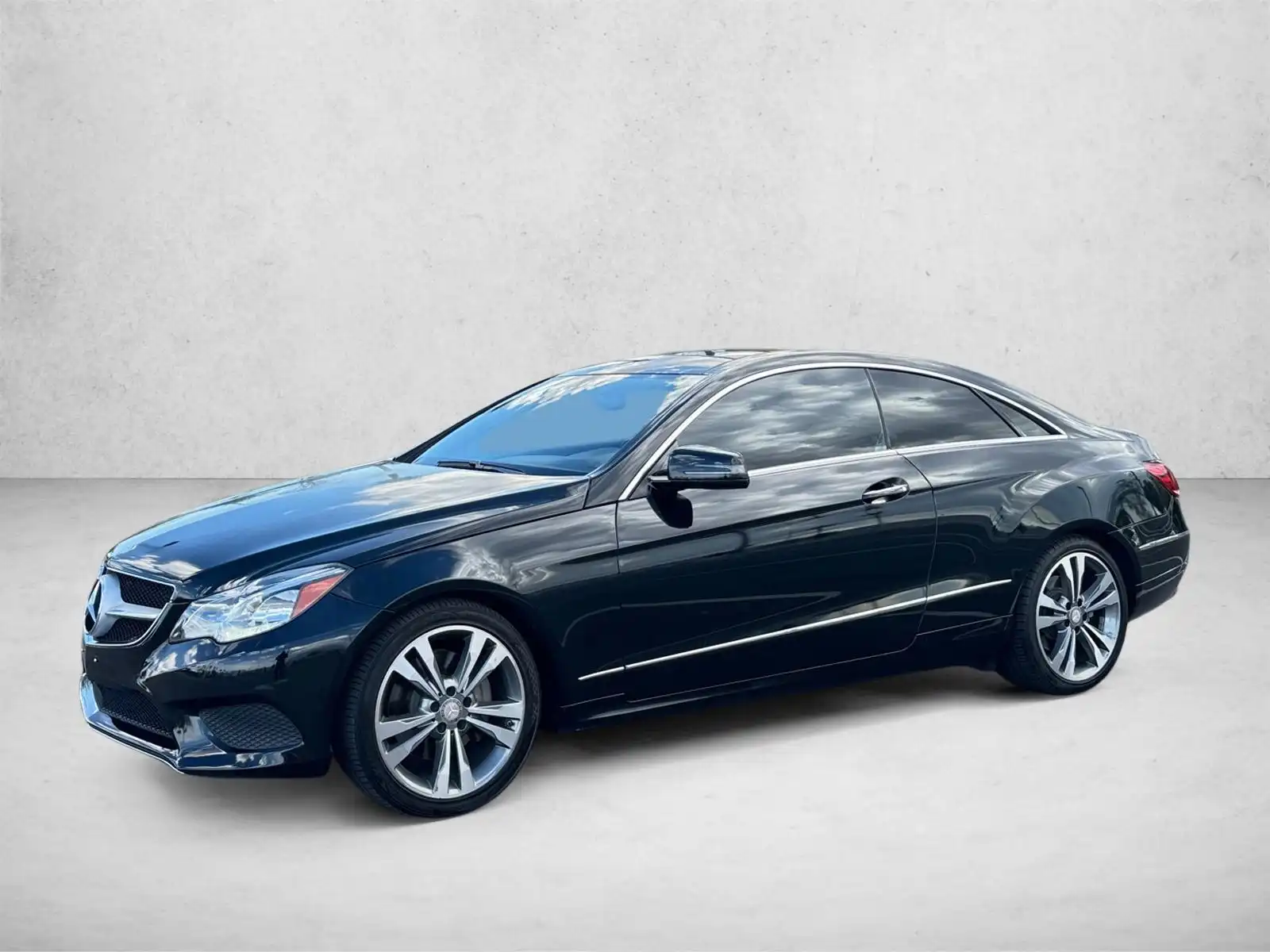 2015 Mercedes-Benz E-Class E400's photo
