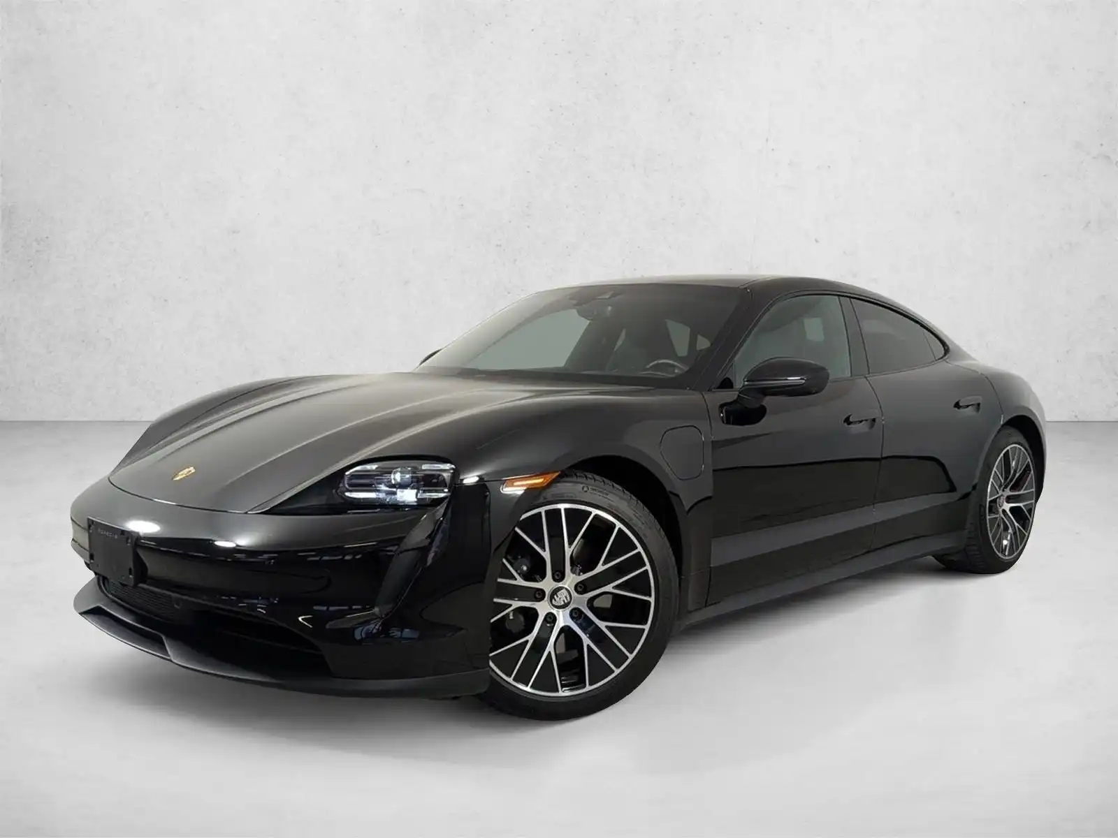 2024 Porsche Taycan Base's photo