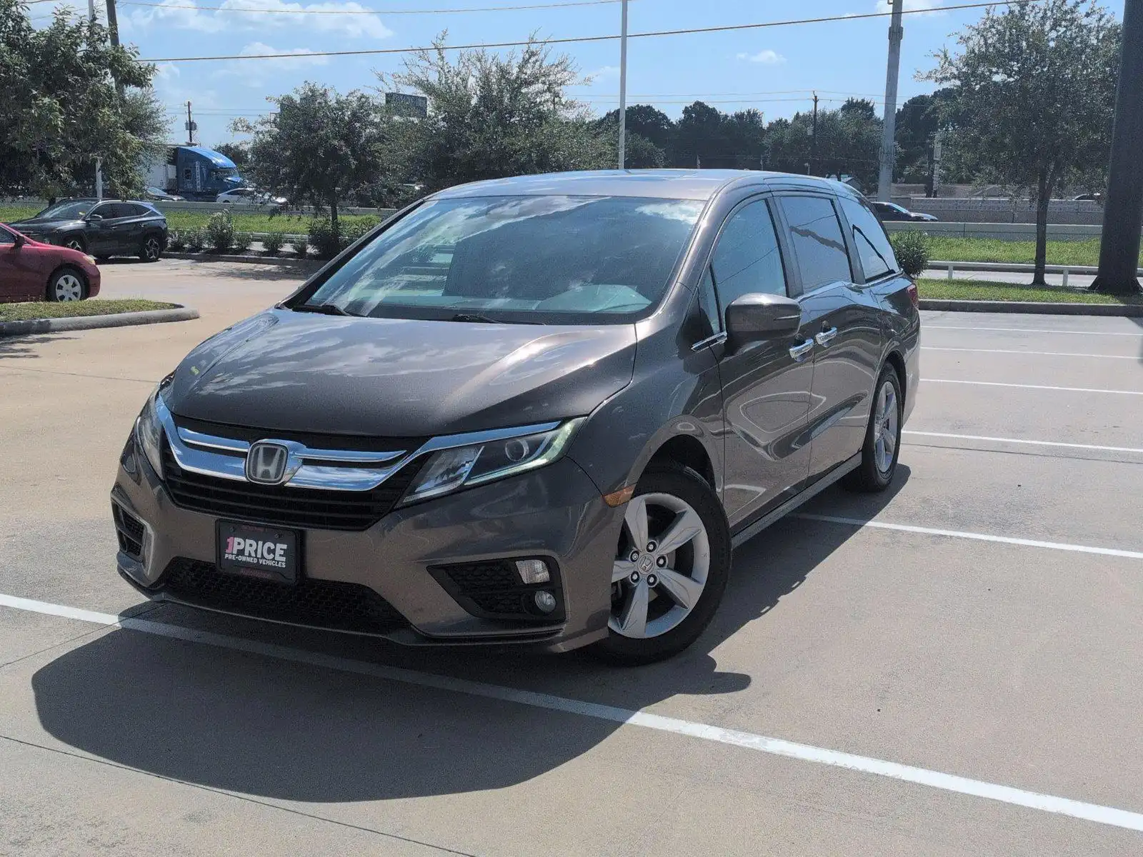 2020 Honda Odyssey EX-L's photo