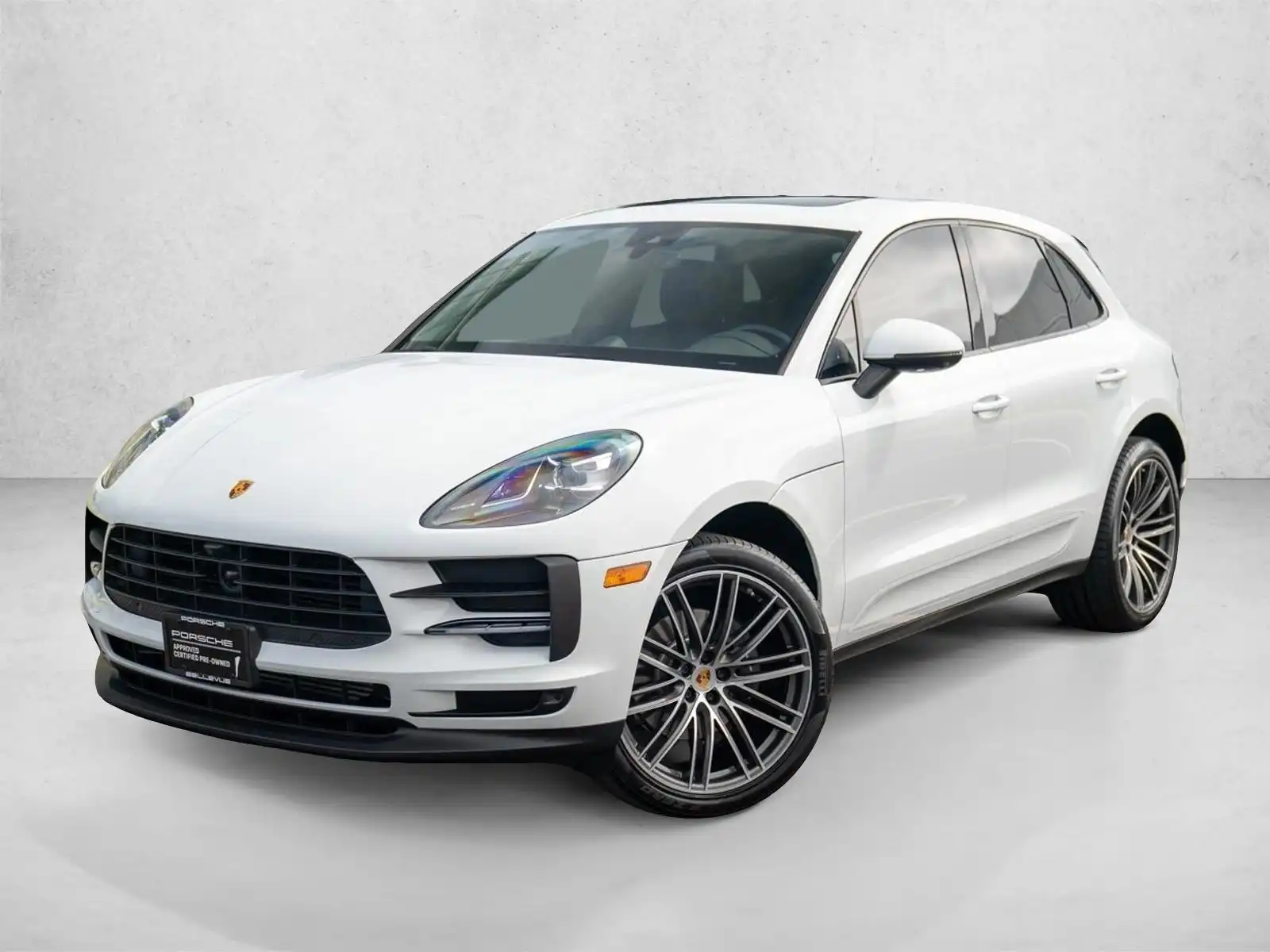 2020 Porsche Macan Base's photo
