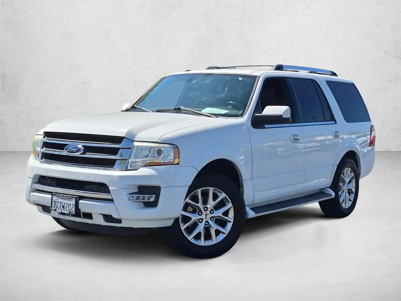 2016 Ford Expedition Limited's photo