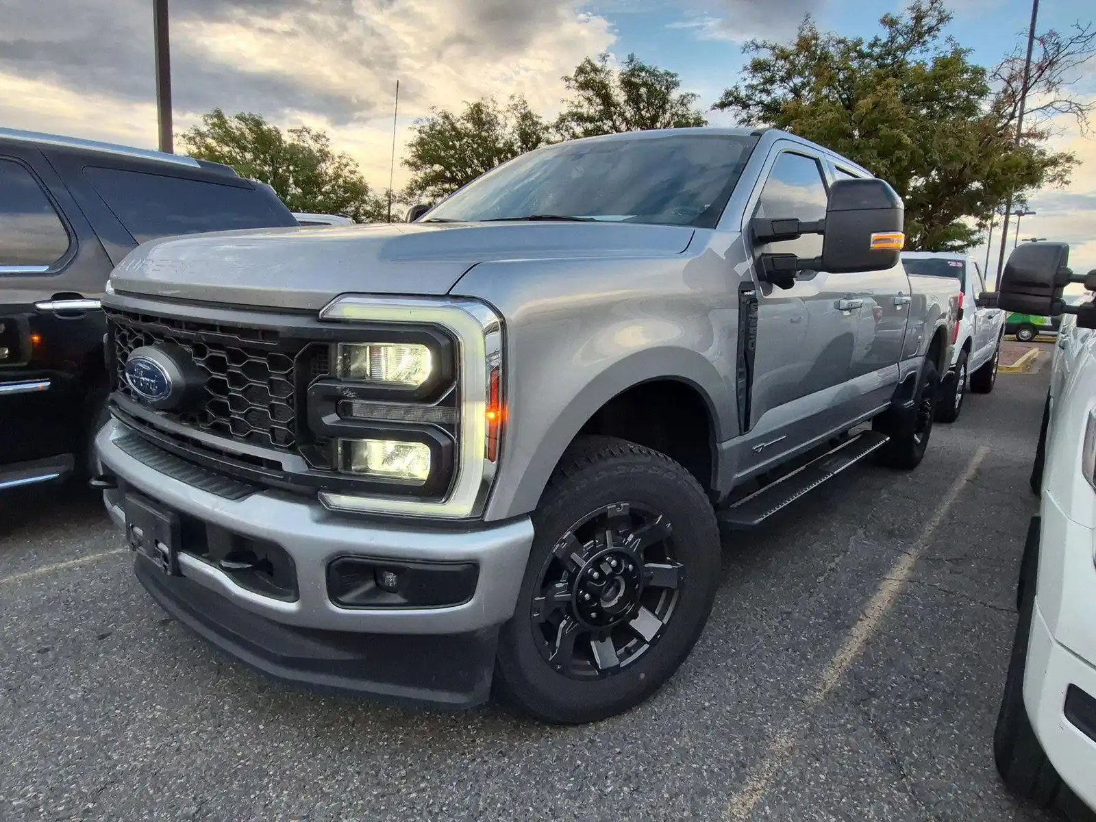 2024 Ford F-250 Lariat 4WD Crew Cab 6-3/4' Box's photo