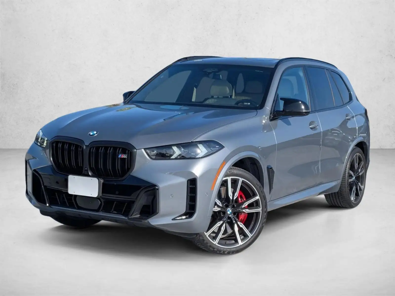 2024 BMW X5 M60i's photo