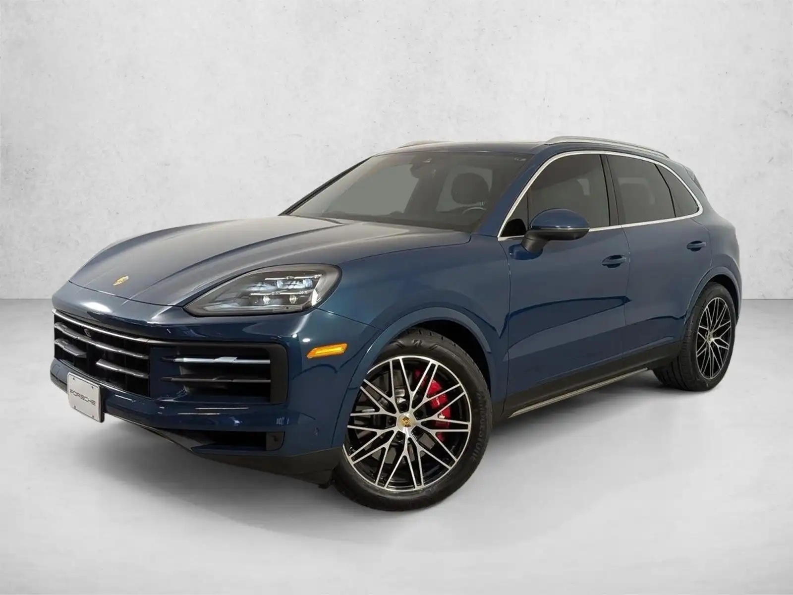 2024 Porsche Cayenne S's photo