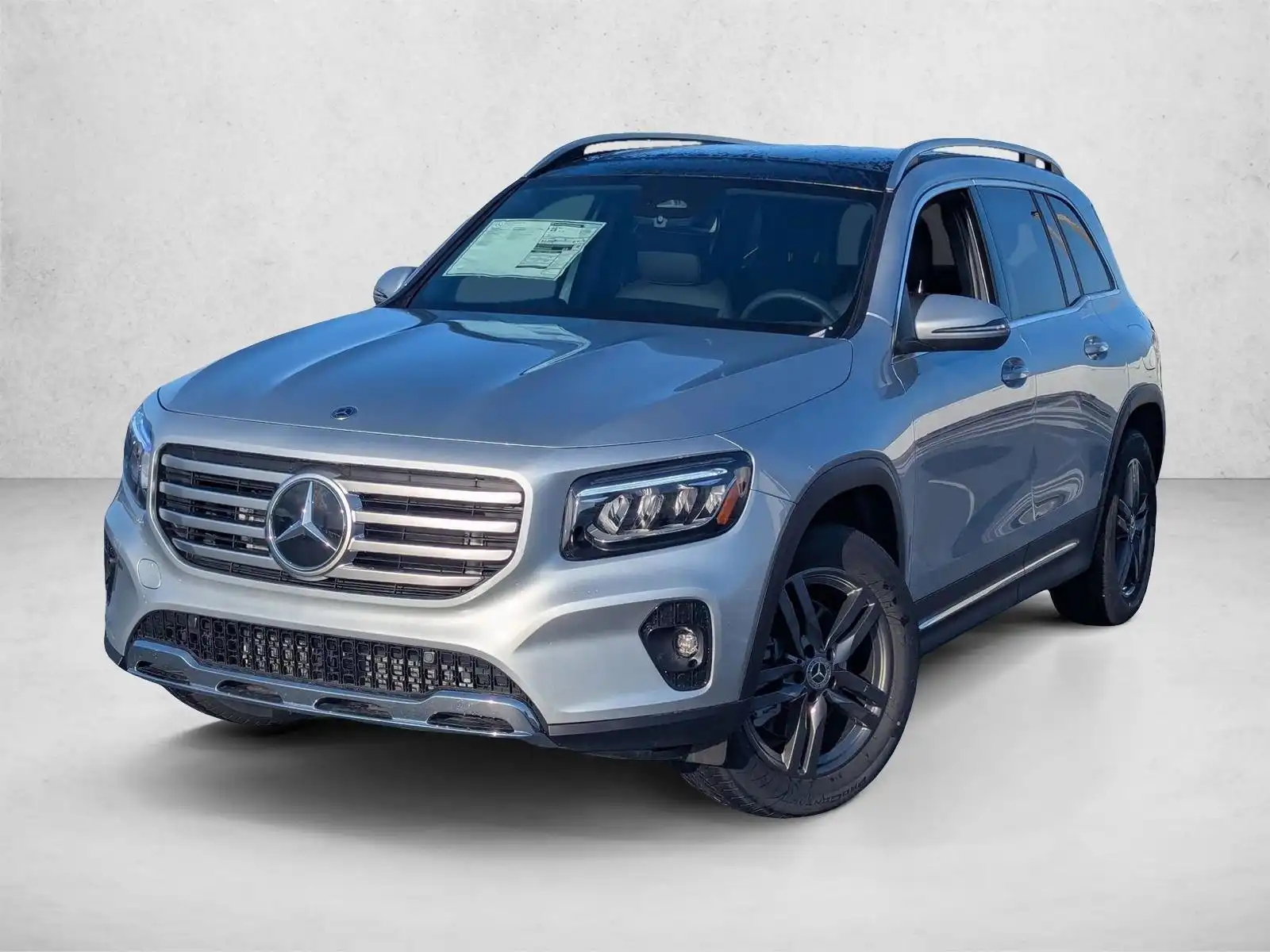 2026 Mercedes-Benz GLB GLB250's photo