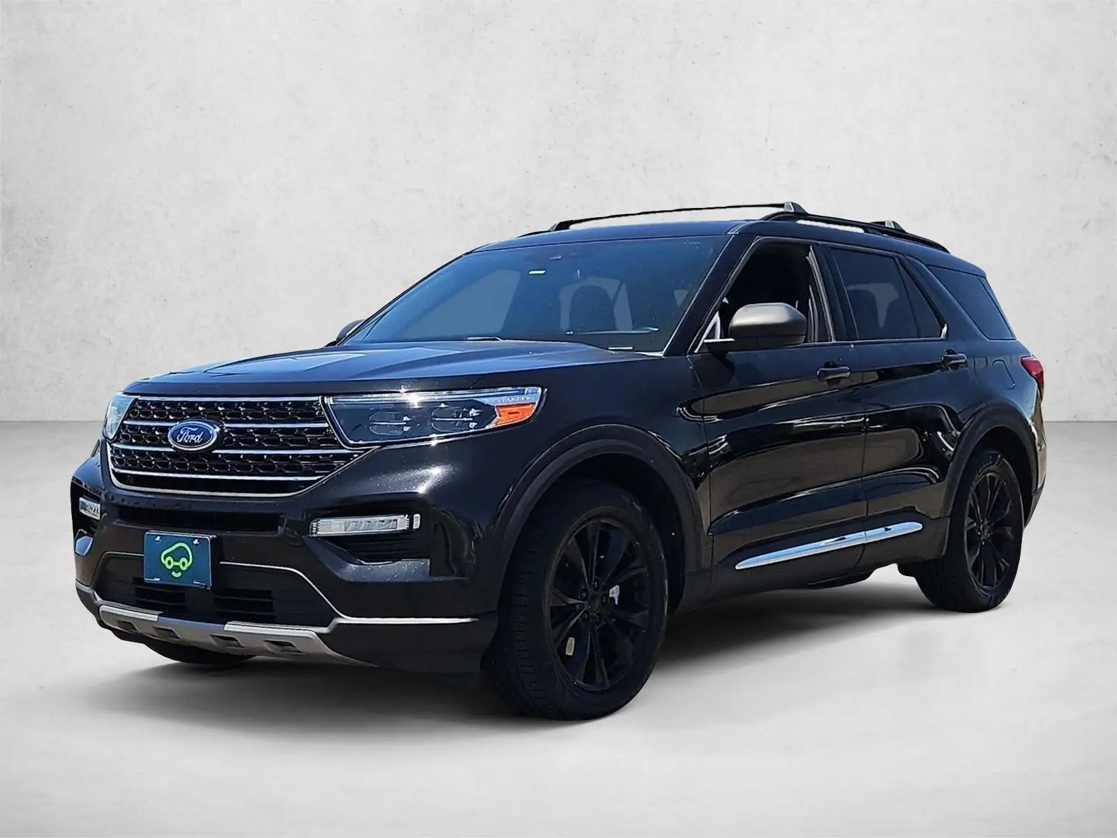 2020 Ford Explorer XLT RWD's photo