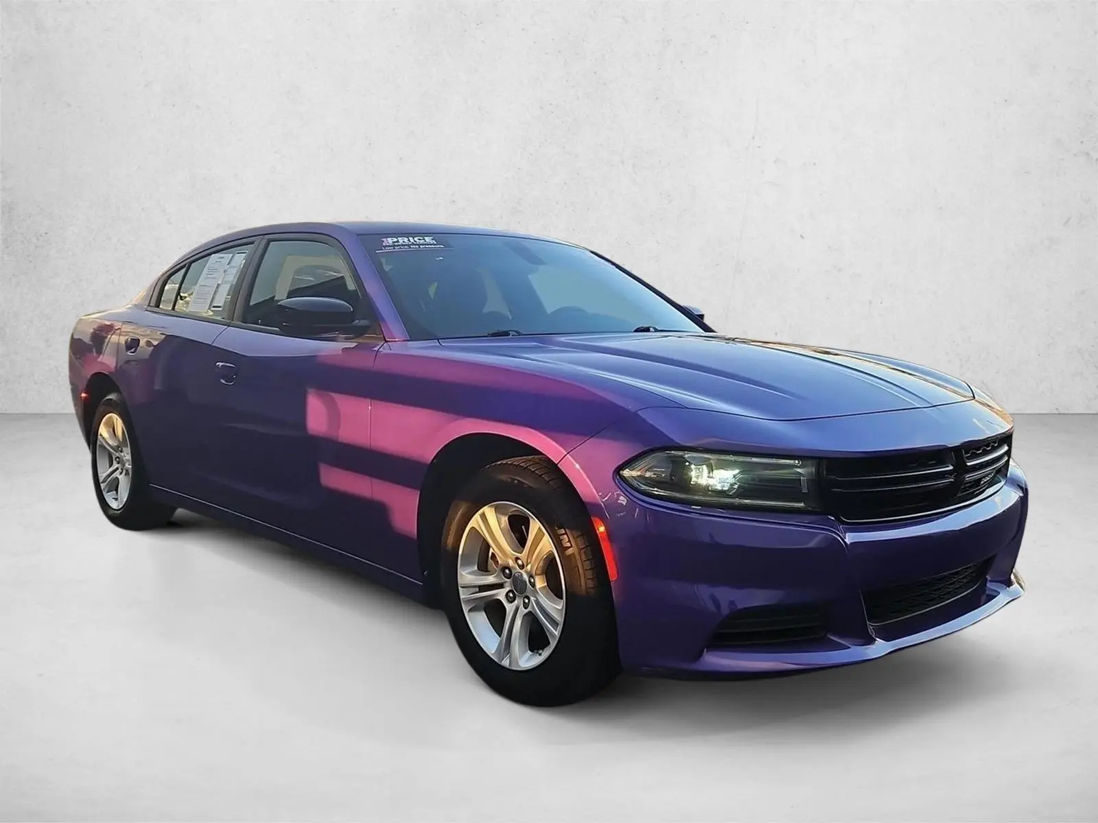 2023 Dodge Charger SXT photo 3
