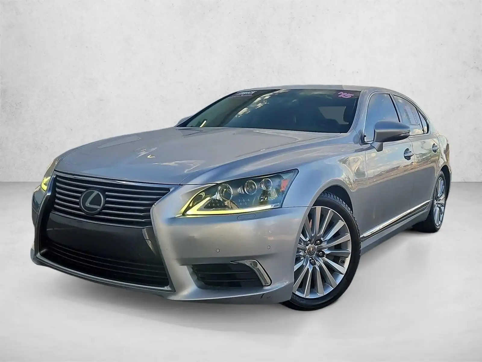 2015 Lexus LS 500 460 AWD's photo