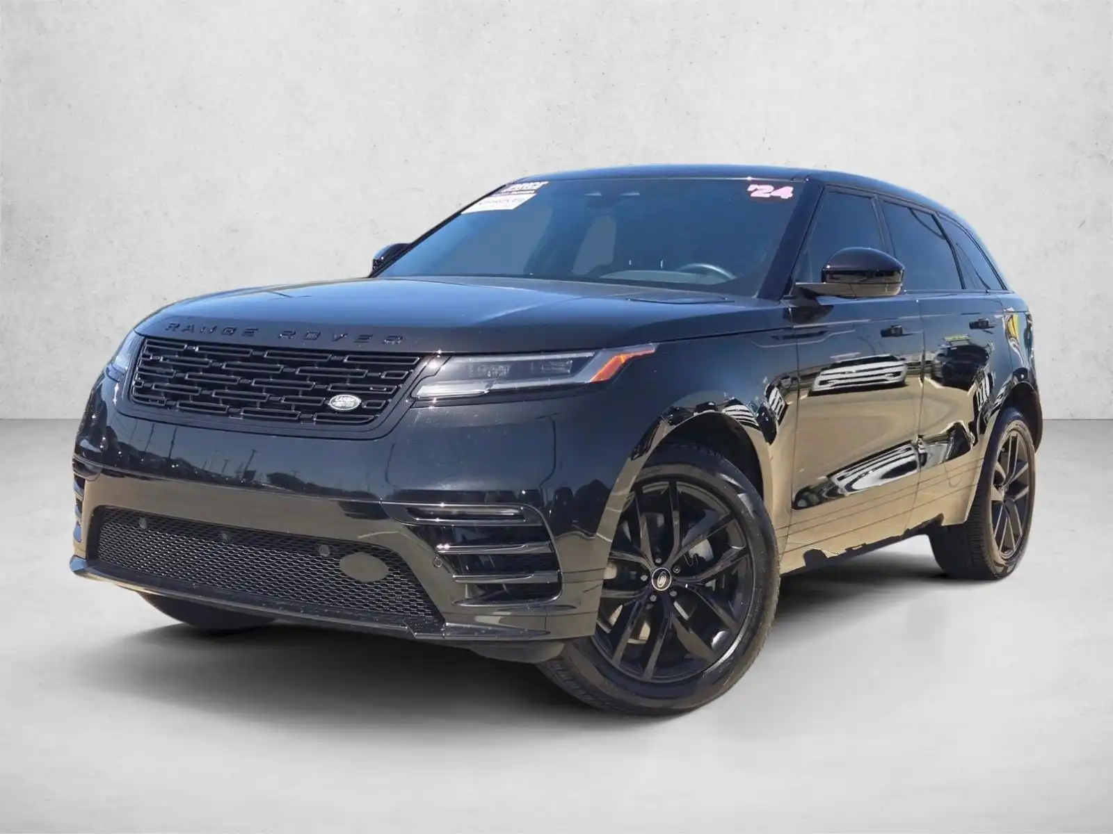 2024 Land Rover Range Rover Velar P250 Dynamic SE's photo