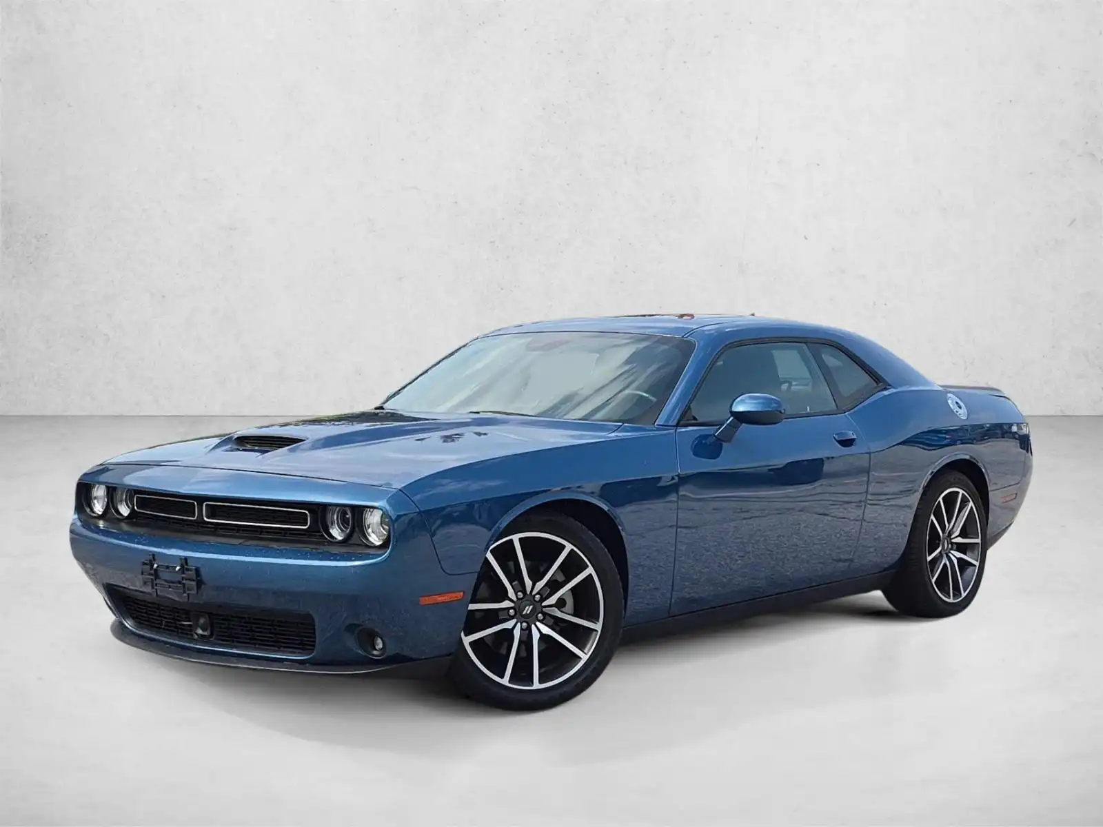 2023 Dodge Challenger GT Auto's photo