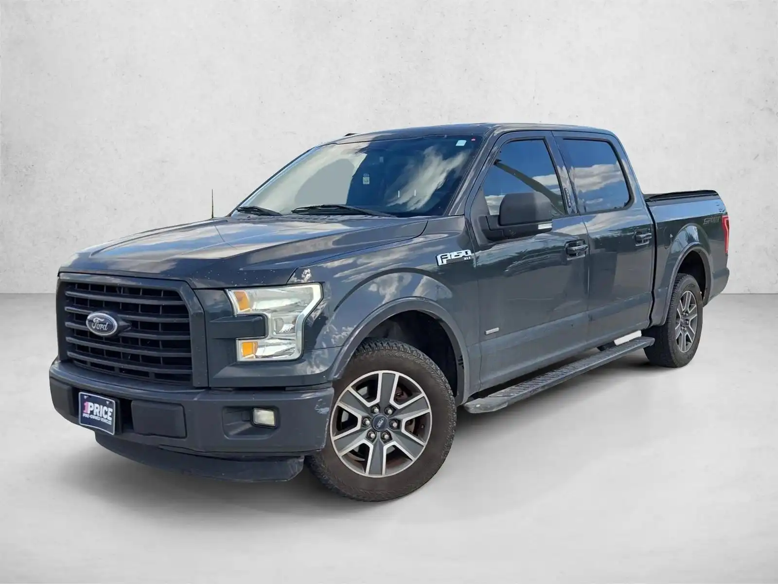 2016 Ford F-150 XLT SuperCrew 5-1/2' Box's photo