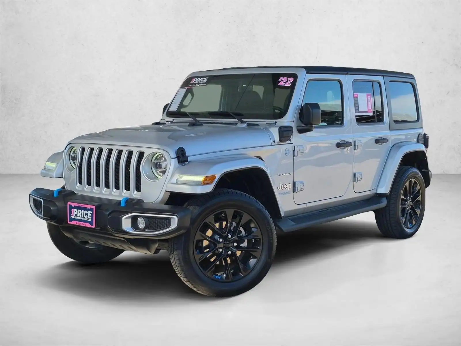 2022 Jeep Wrangler Sahara 4XE's photo