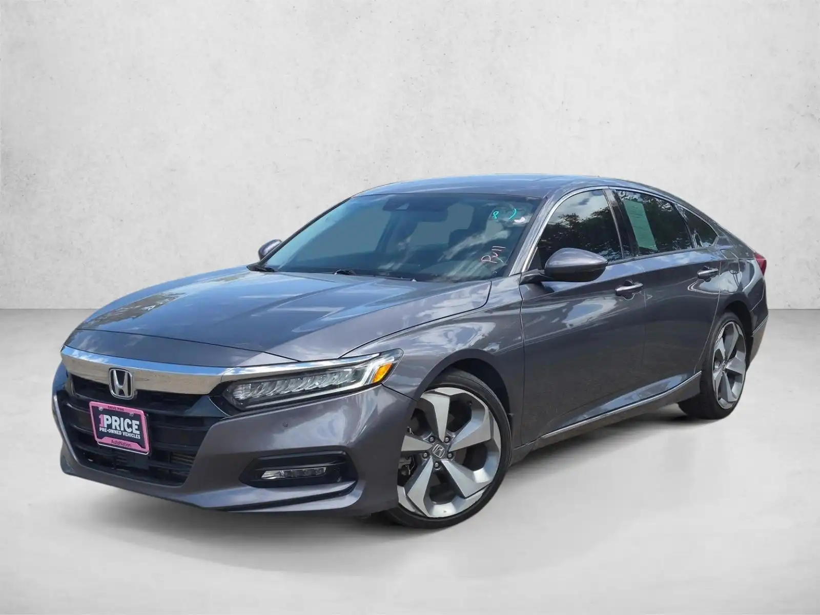 2020 Honda Accord 2.0T Touring Auto's photo