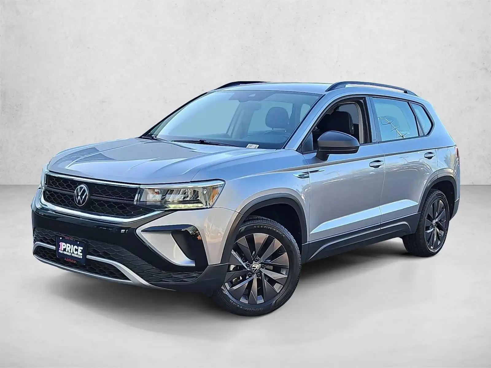 2024 Volkswagen Taos 1.5T S's photo