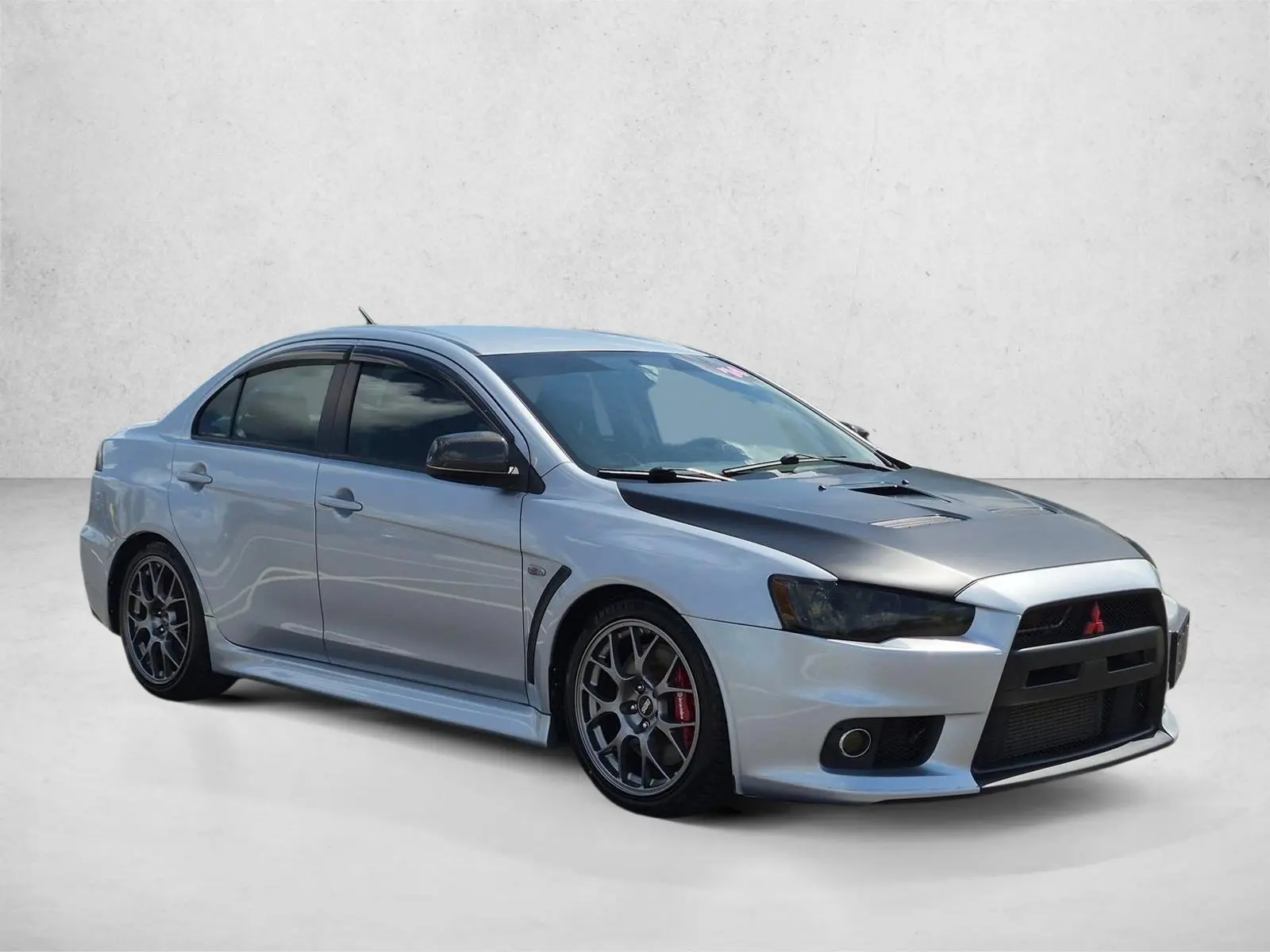 2014 Mitsubishi Lancer Evolution MR photo 3