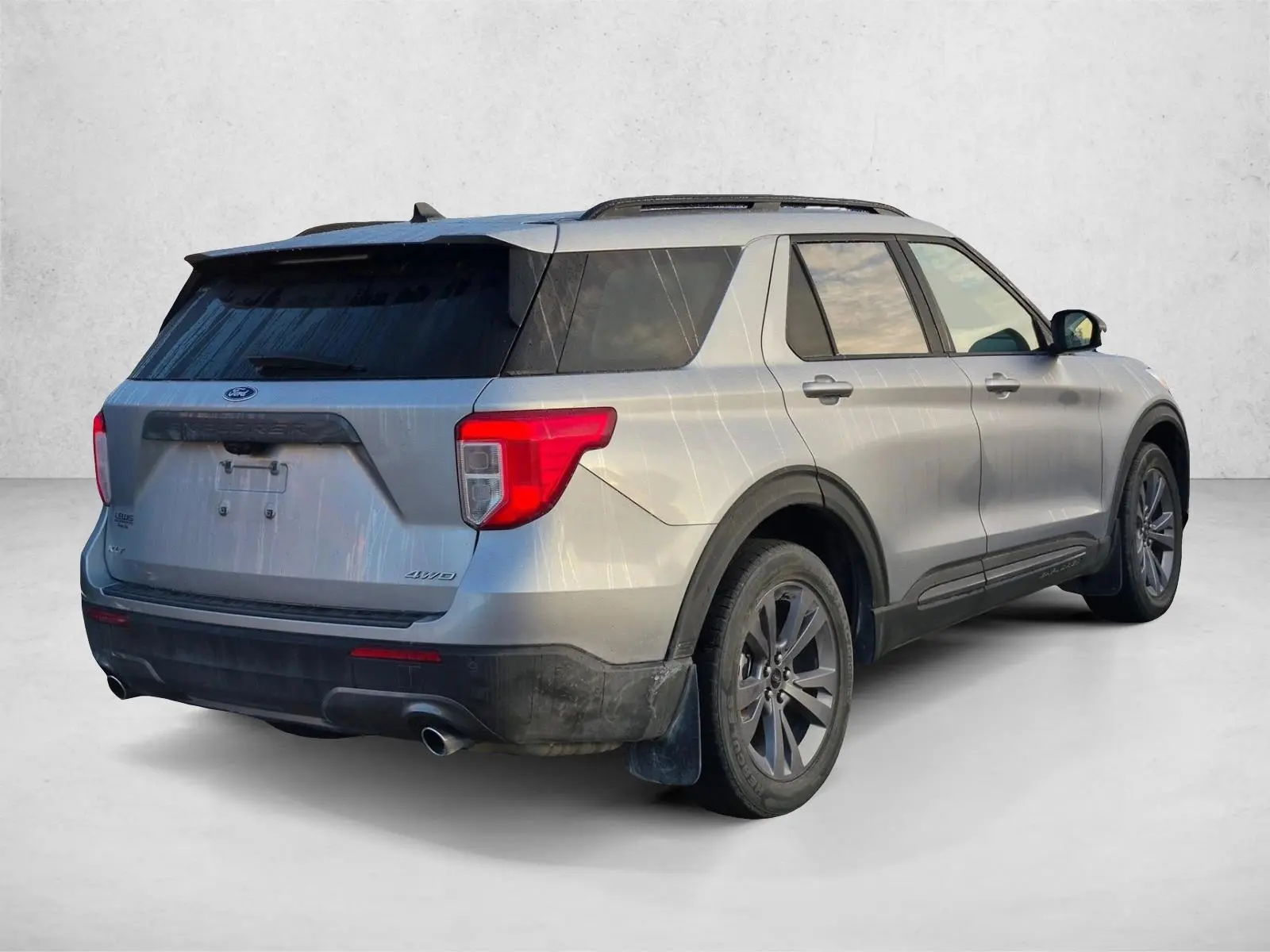 2021 Ford Explorer XLT 4WD photo 5