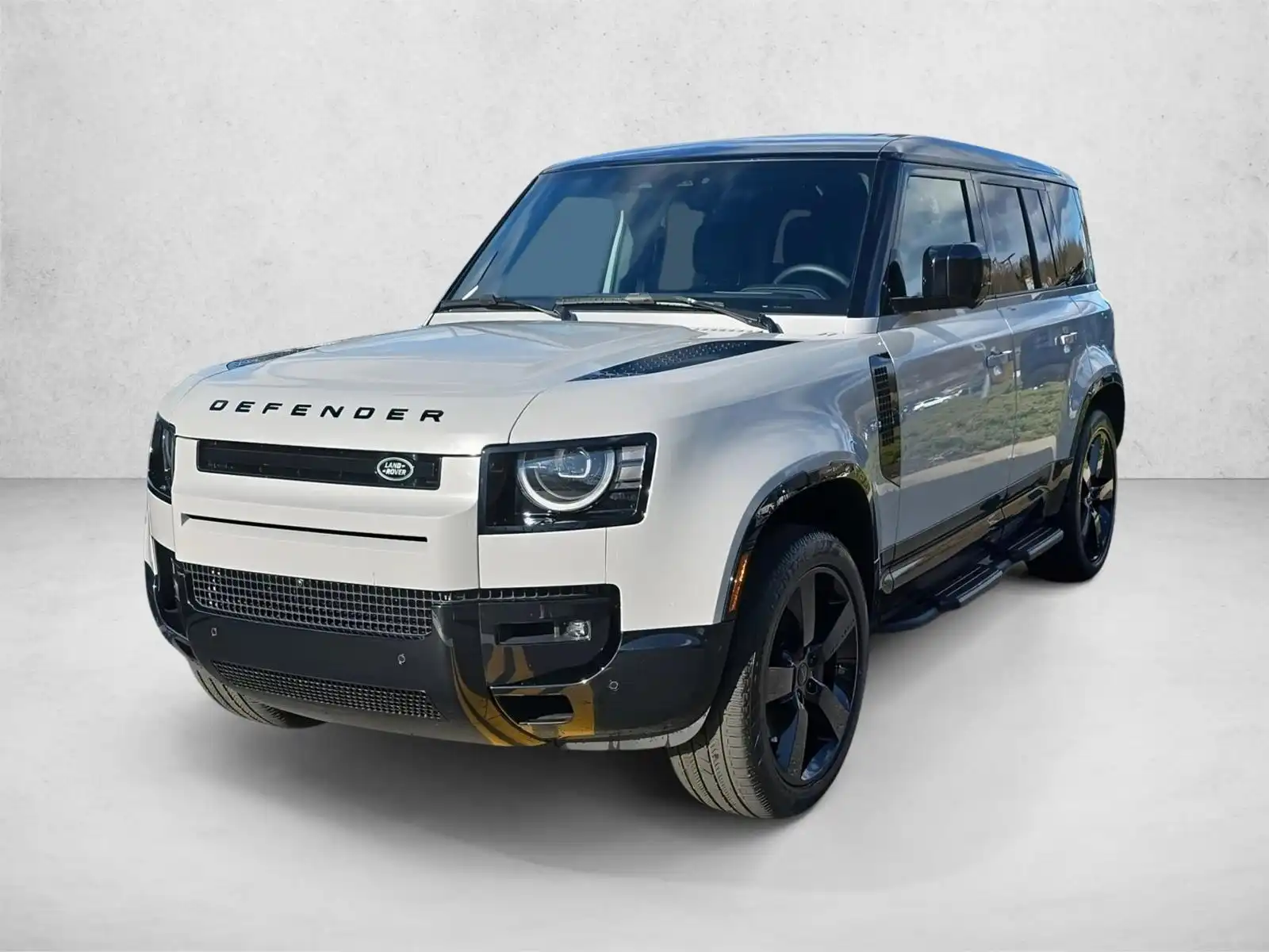 2026 Land Rover Defender 110 X-Dynamic SE P500's photo