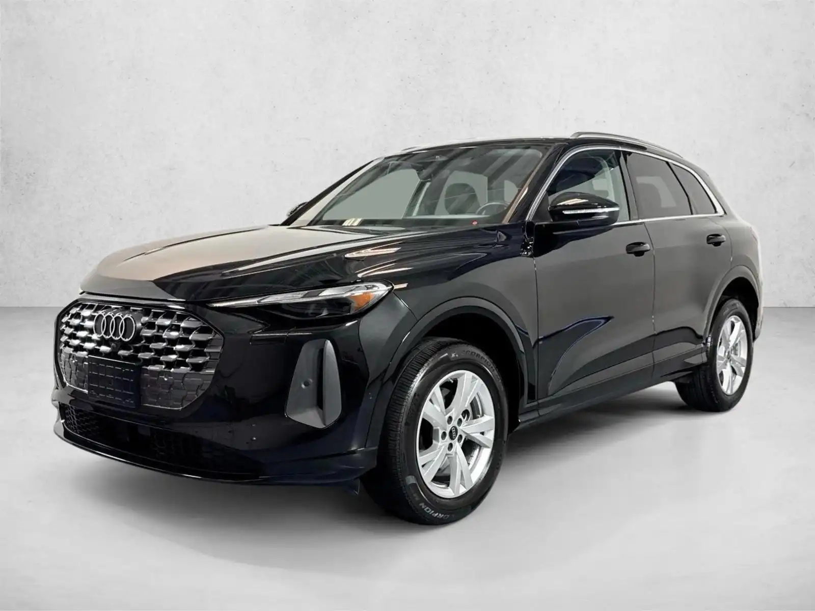2025 Audi Q5 40 Premium's photo