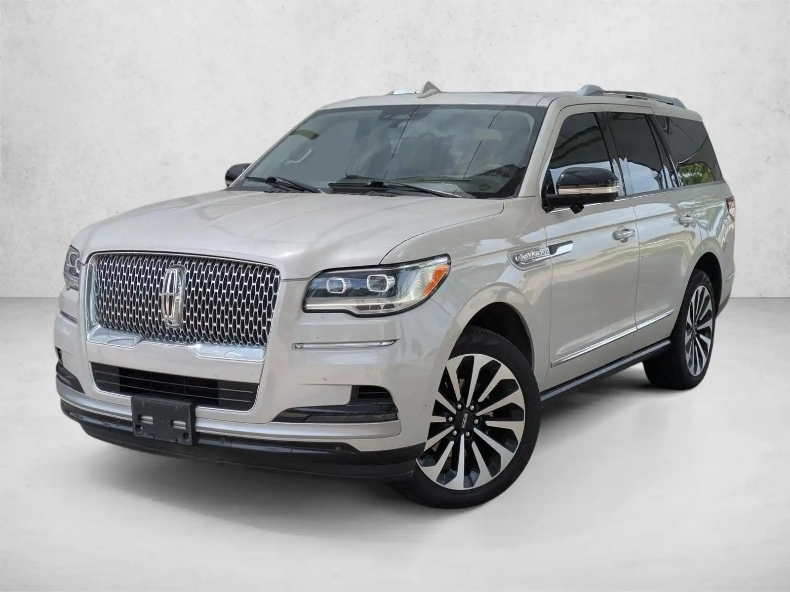 2022 Lincoln Navigator Reserve 4WD's photo