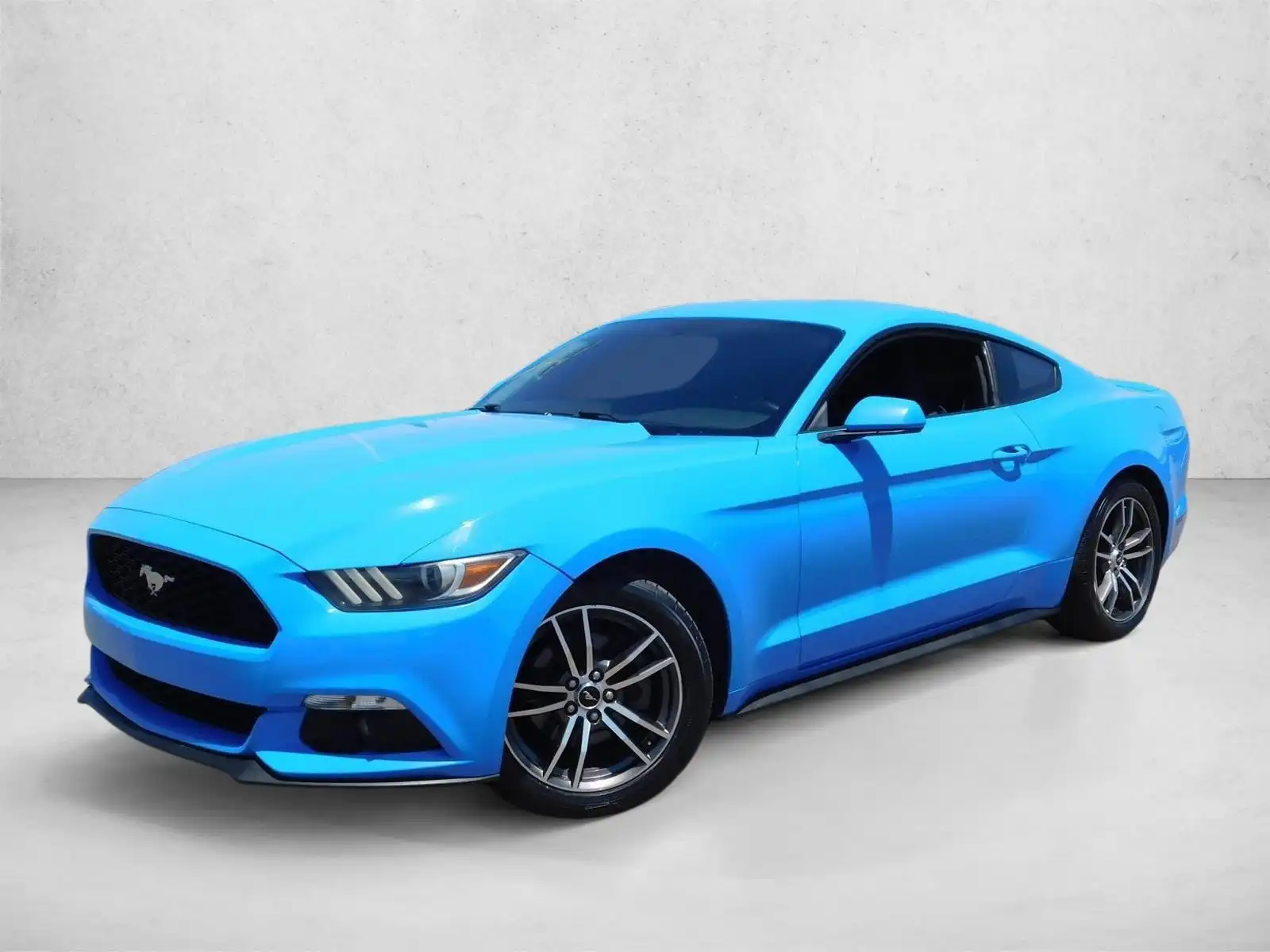 2017 Ford Mustang EcoBoost Coupe Premium's photo