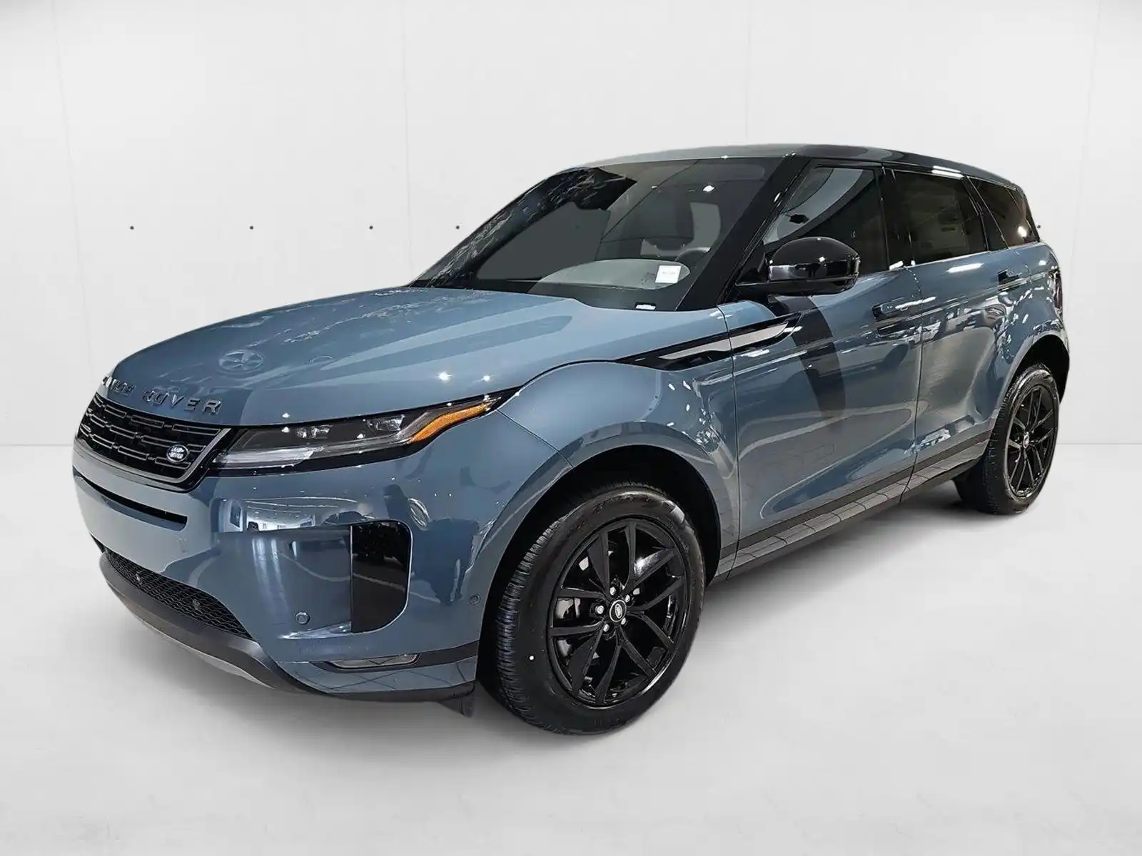 2026 Land Rover Range Rover Evoque S's photo