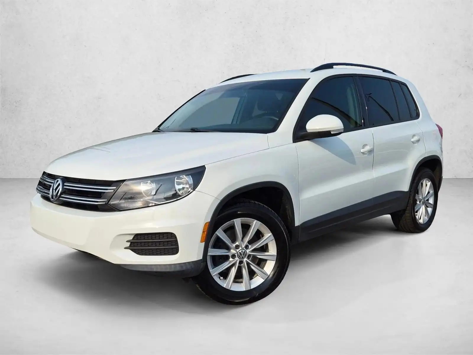 2018 Volkswagen Tiguan Limited 2.0T's photo