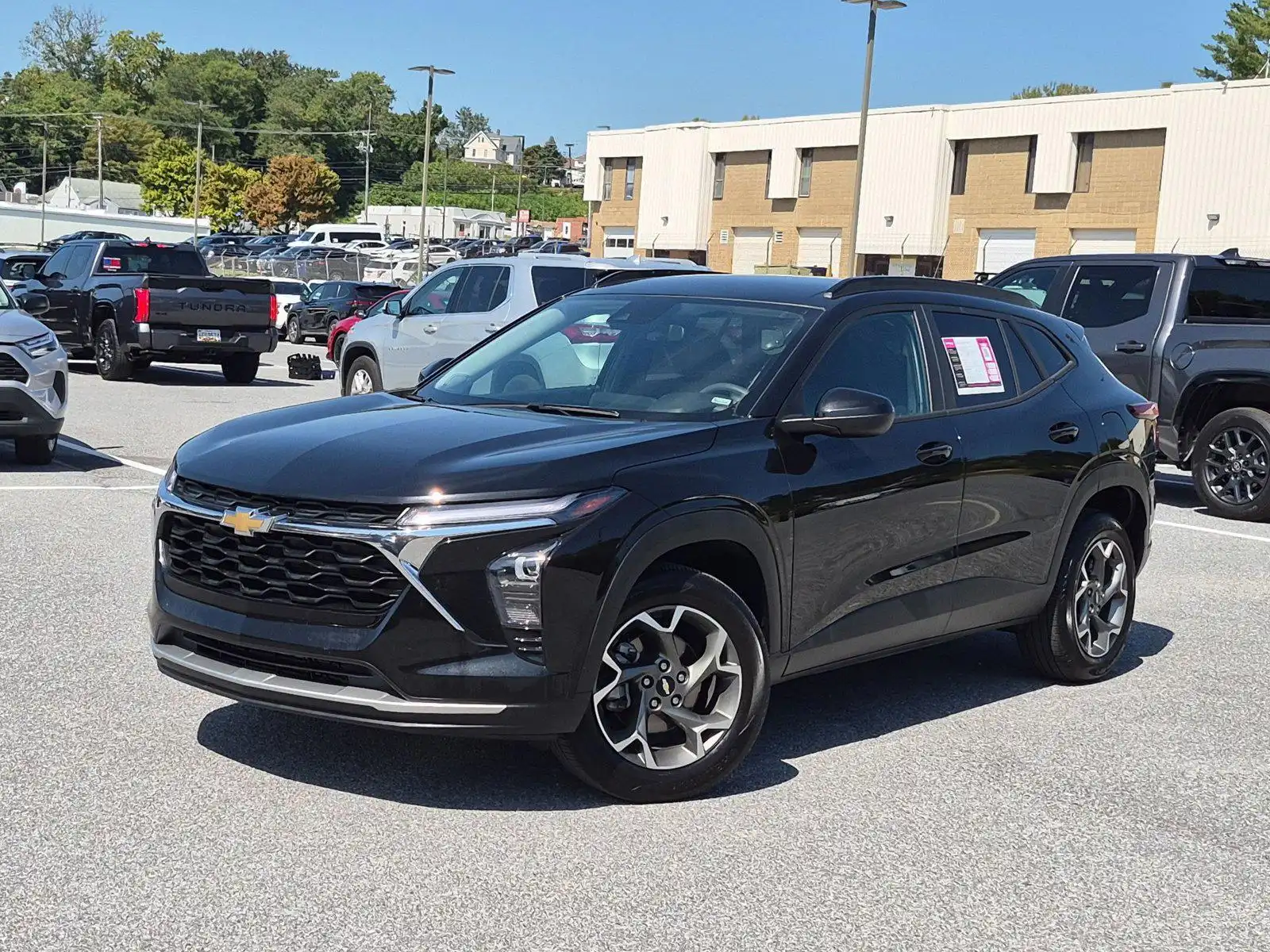 2025 Chevrolet Trax LT's photo