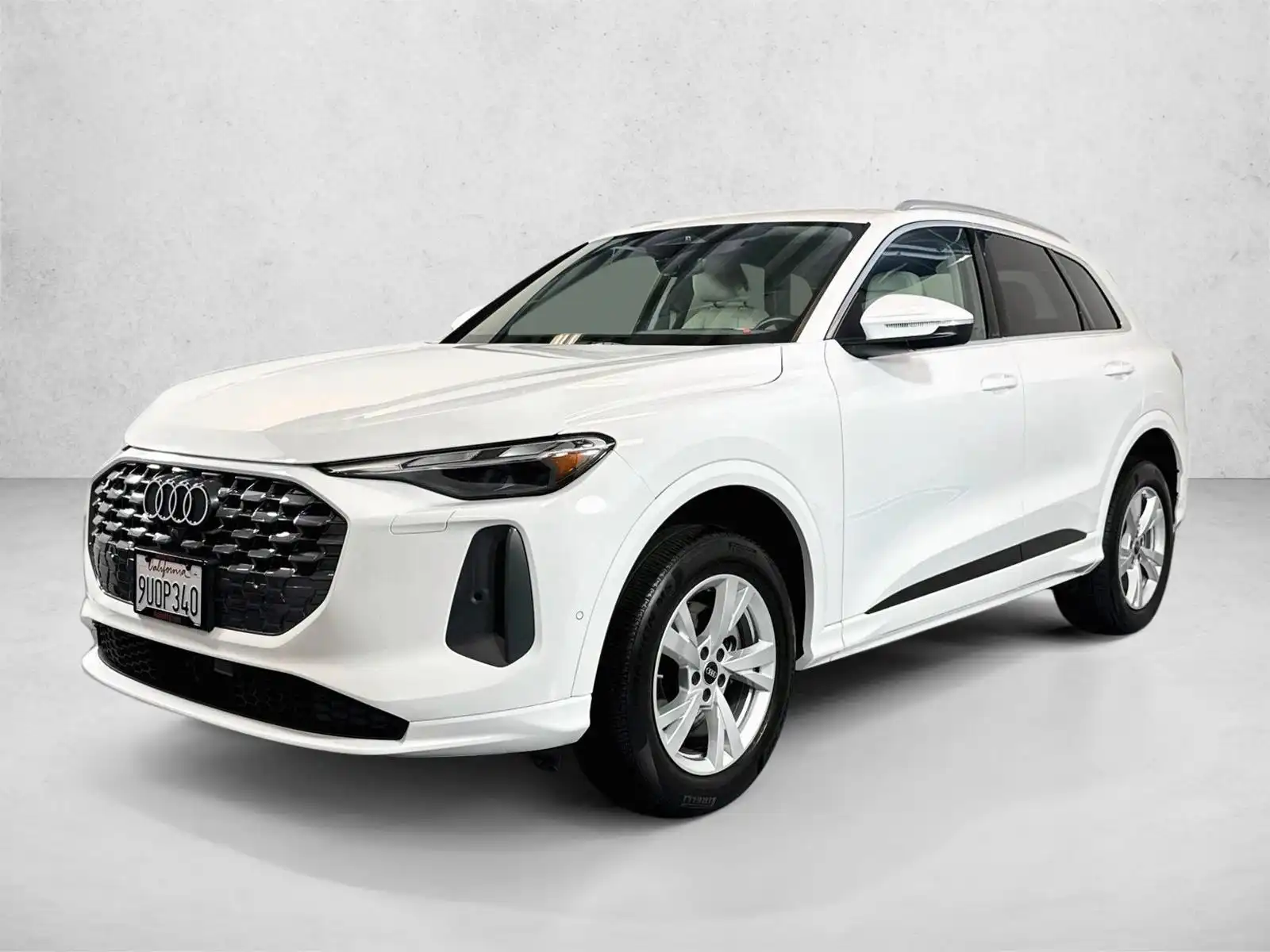 2025 Audi Q5 40 Premium's photo