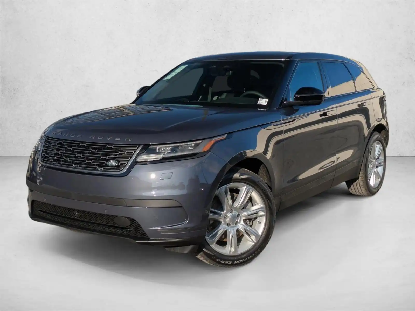2026 Land Rover Range Rover Velar P250 S's photo