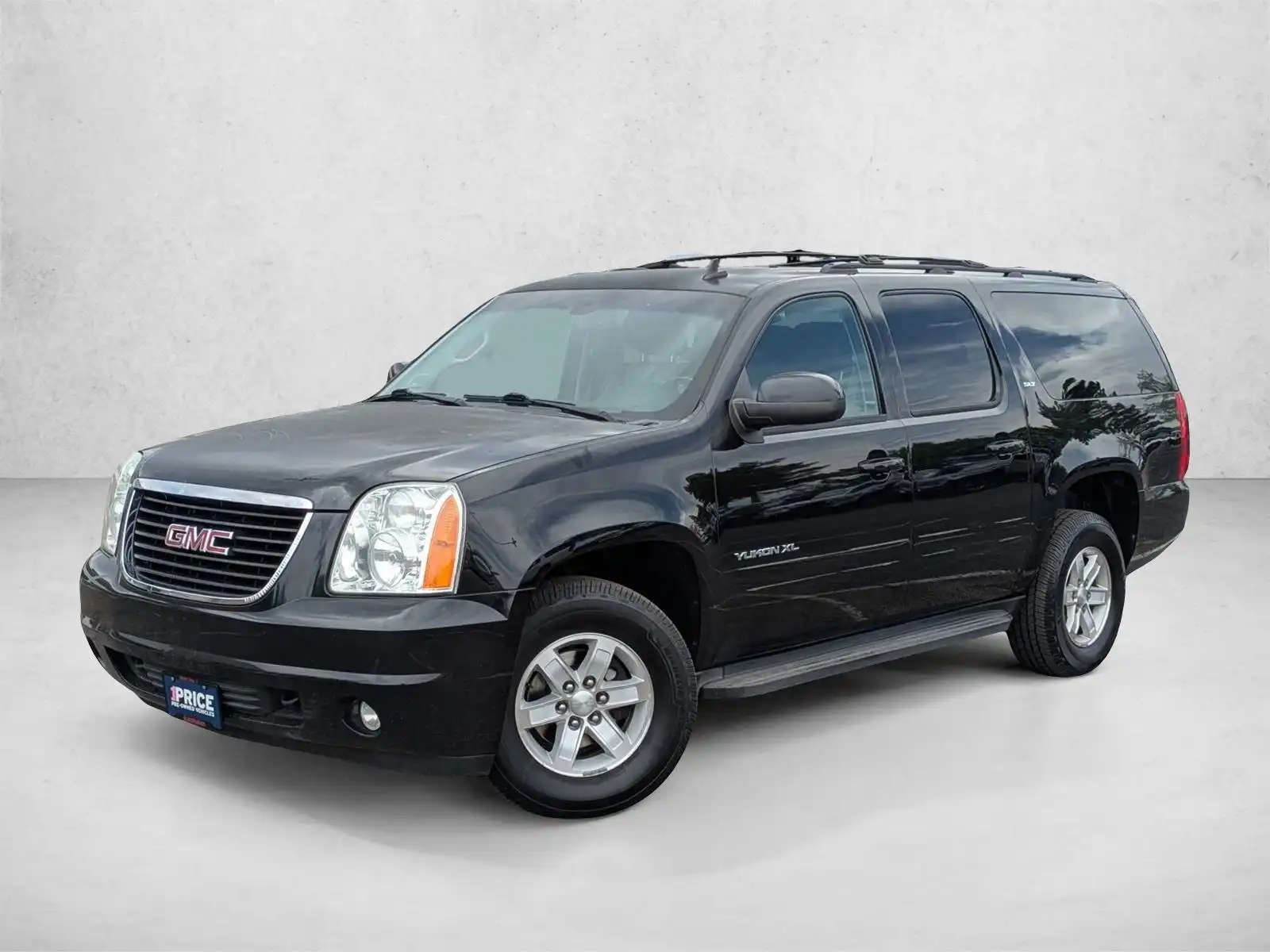 2013 GMC Yukon 4WD 1/2 Ton SLT (4SA)'s photo