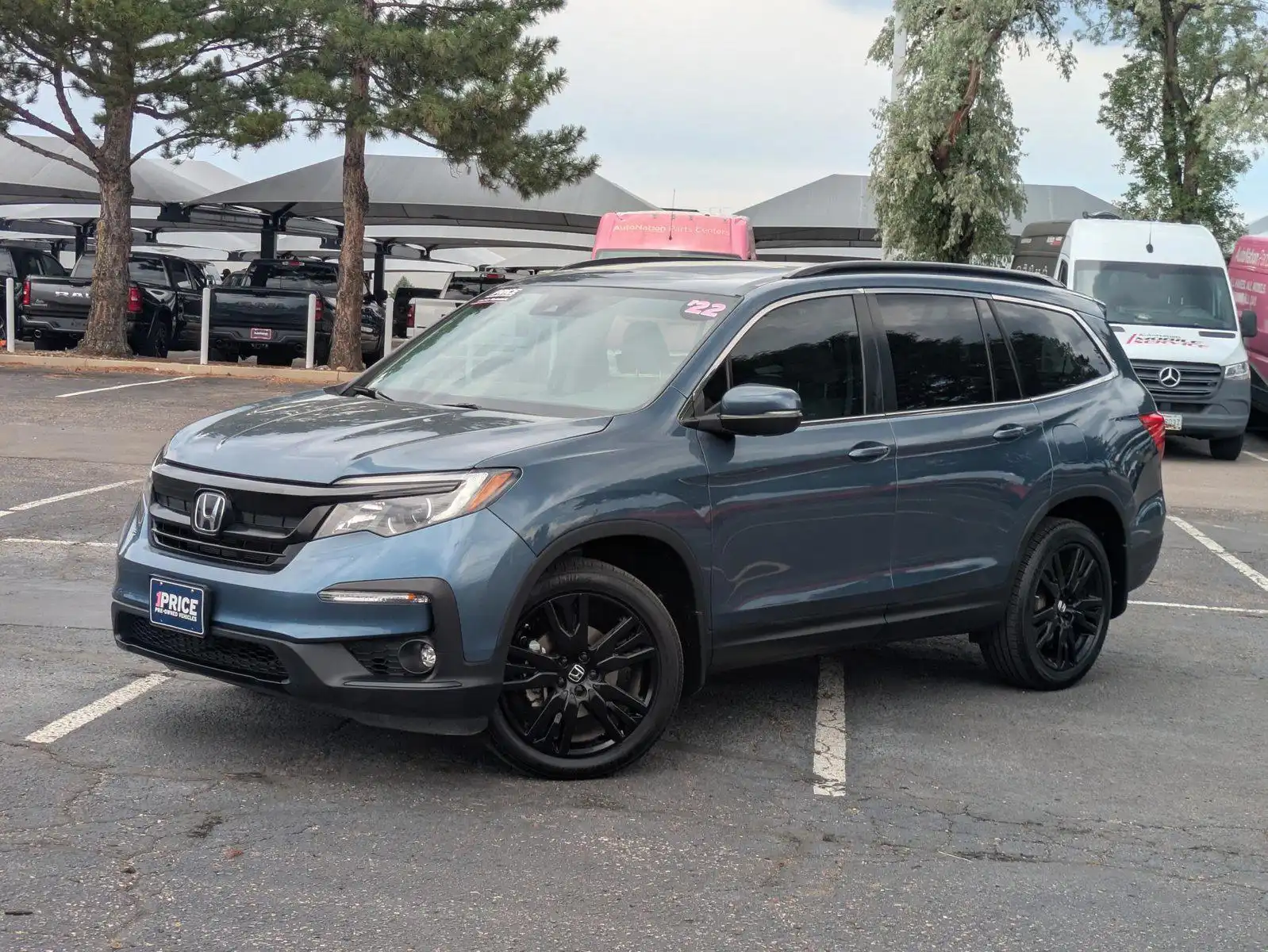 2022 Honda Pilot SE AWD's photo