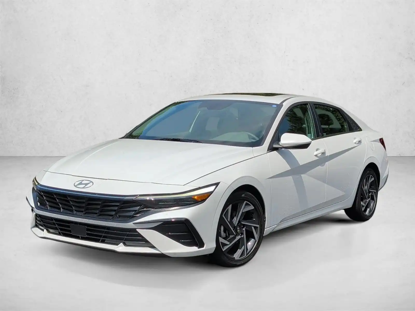 2025 Hyundai Elantra 2.0 SEL Convenience IVT's photo