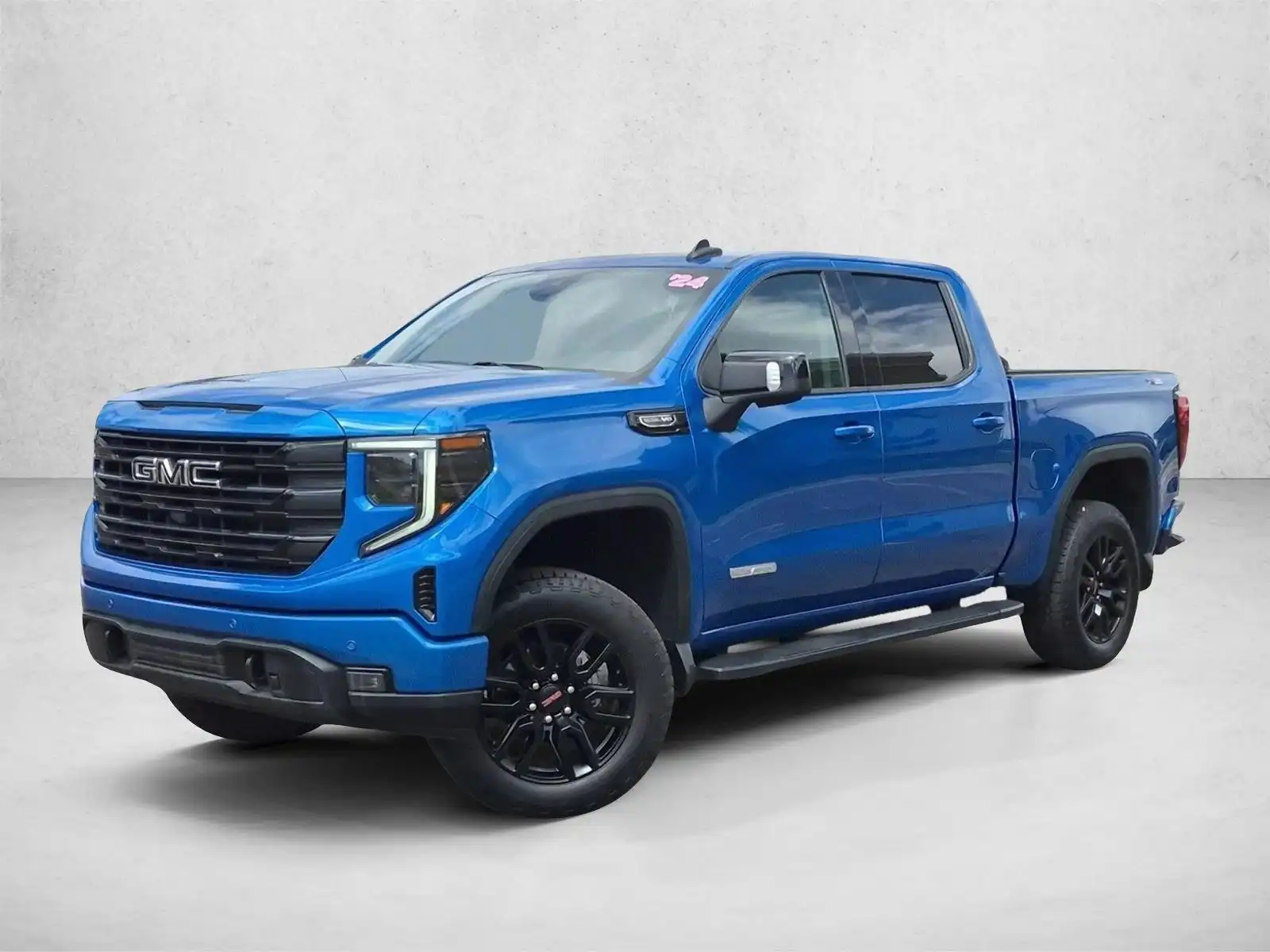 2024 GMC Sierra Elevation 4WD Crew Cab Short Box's photo