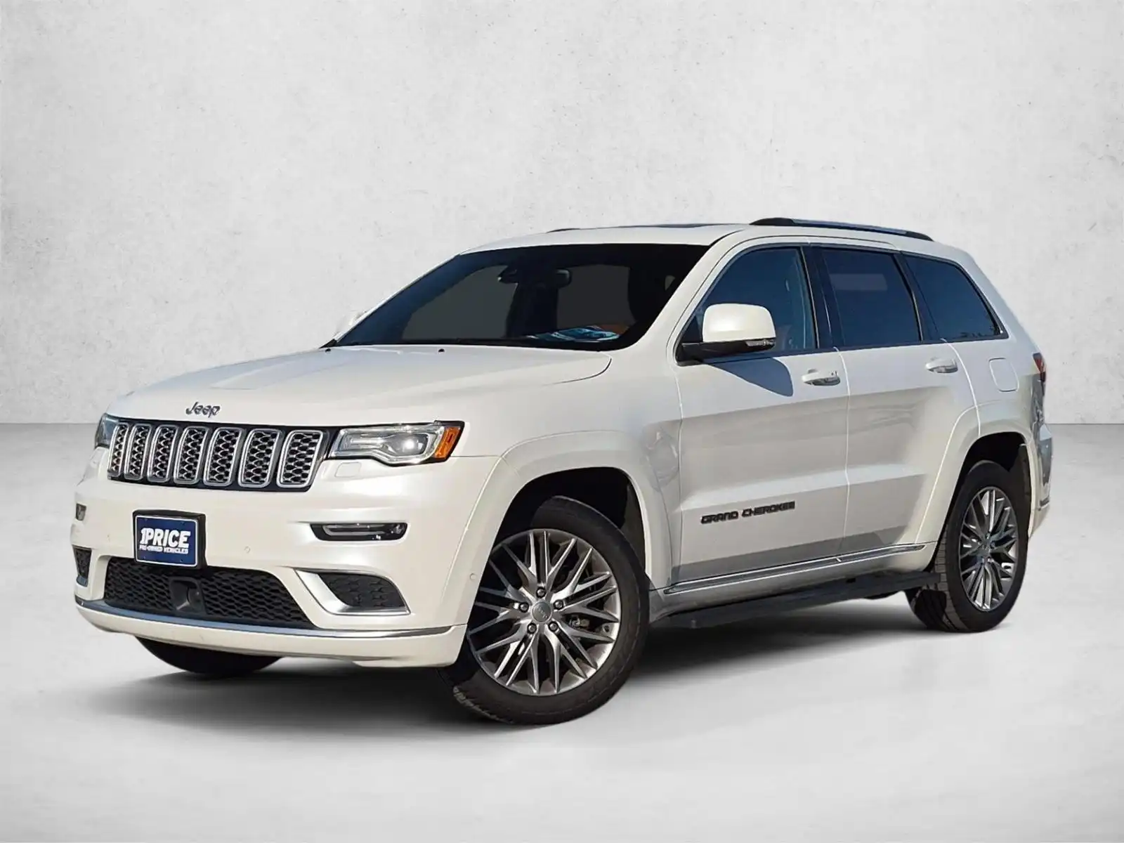 2017 Jeep Grand Cherokee Summit 4WD's photo