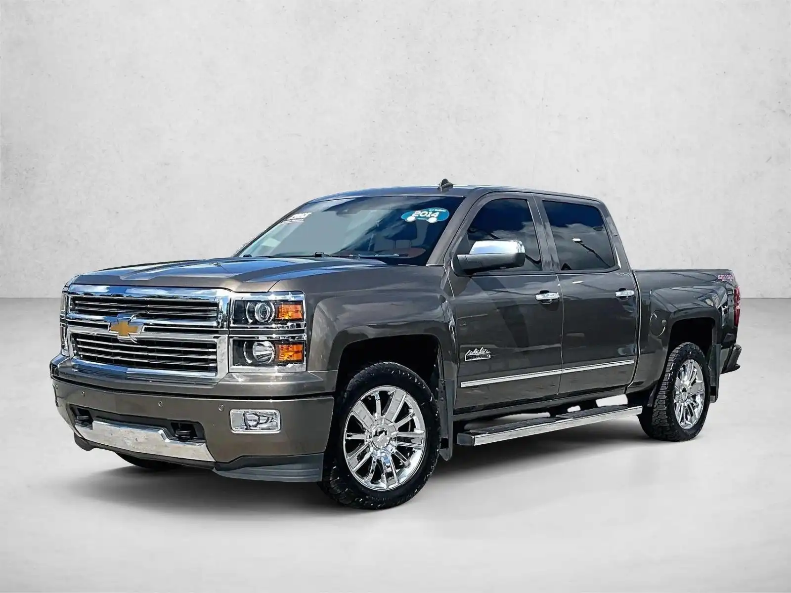 2014 Chevrolet Silverado 1500 High Country 4X4 Crew Cab Short Box's photo