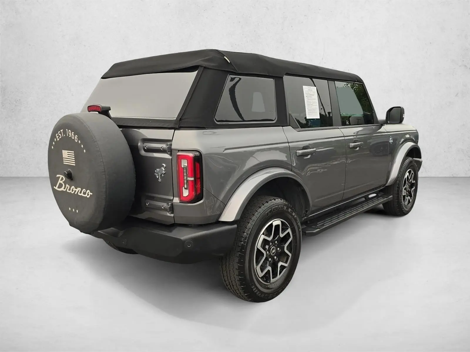 2022 Ford Bronco Outer Banks Advanced 4x4 photo 5